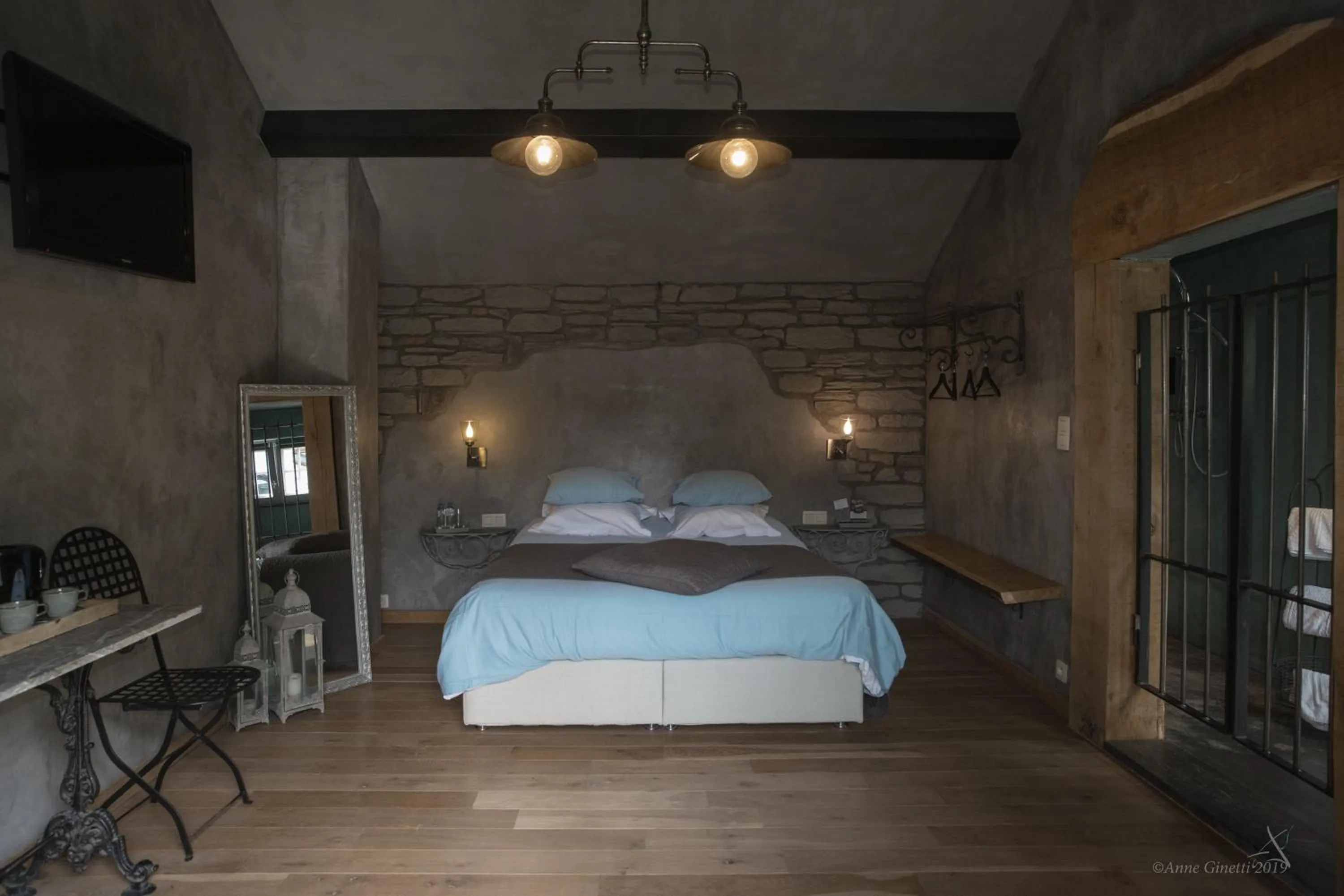 TV and multimedia, Bed in Les Chambres du Vivier, chambres d'hôtes à Durbuy