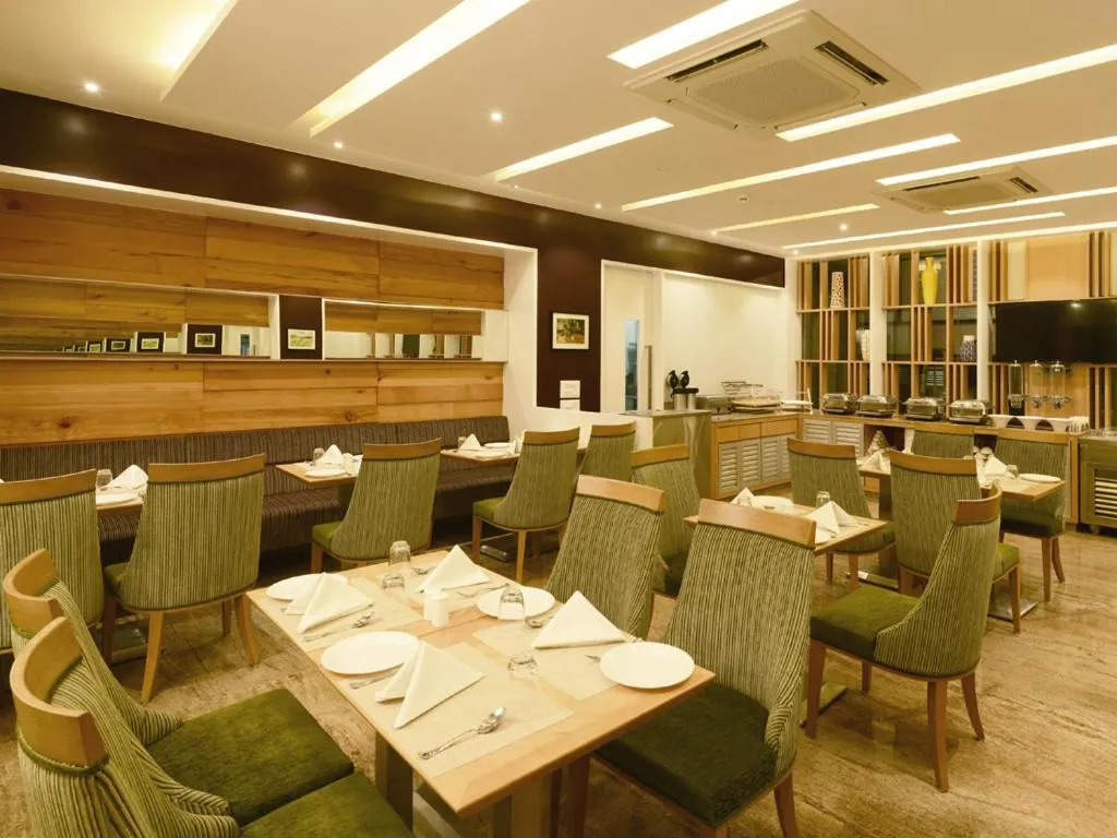 Restaurant/places to eat in GCC North Side