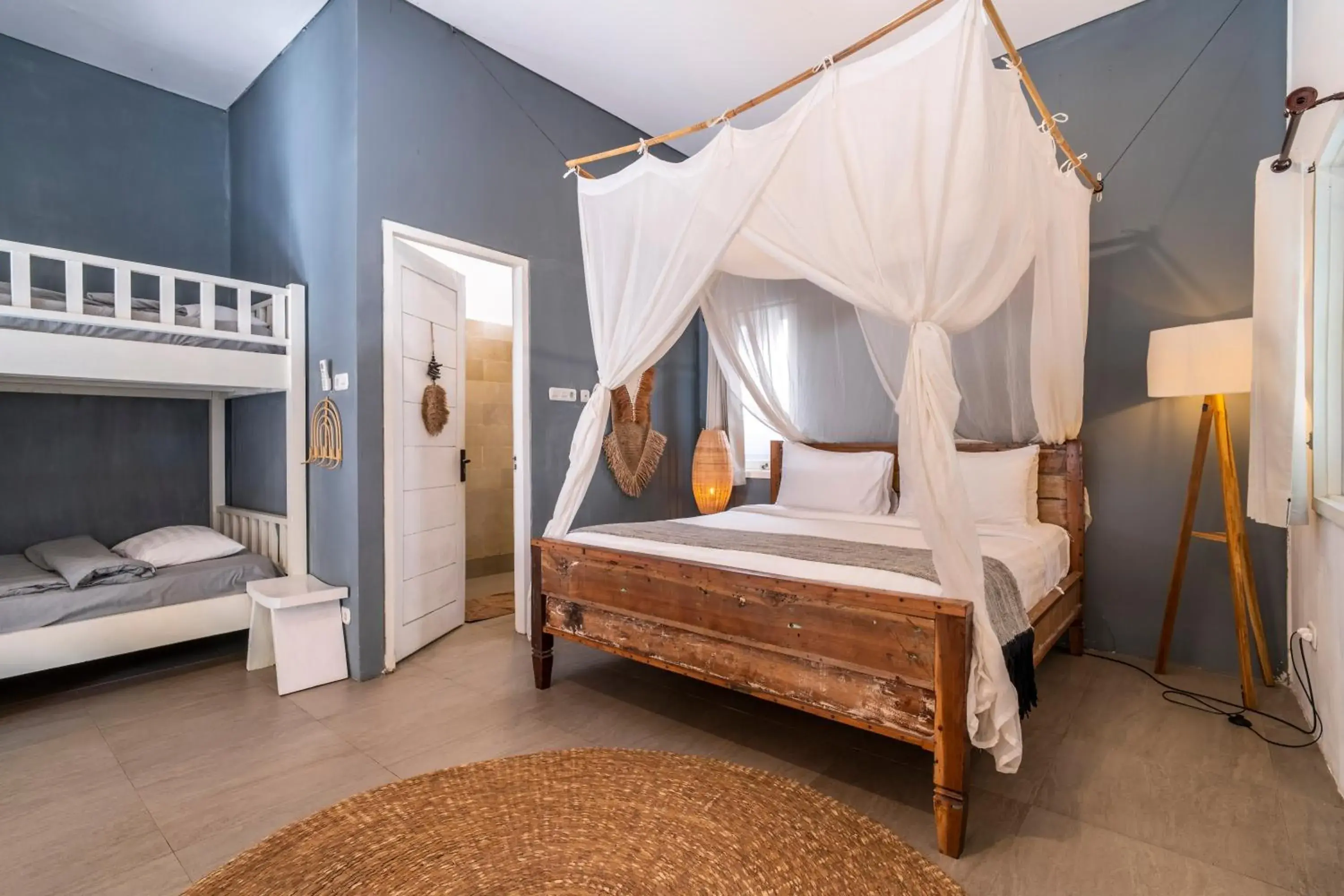 Family Room with Double Bunk Bed in Mowies On The Beach Family Room with Double Bunk Bed in Mowies On The Beach