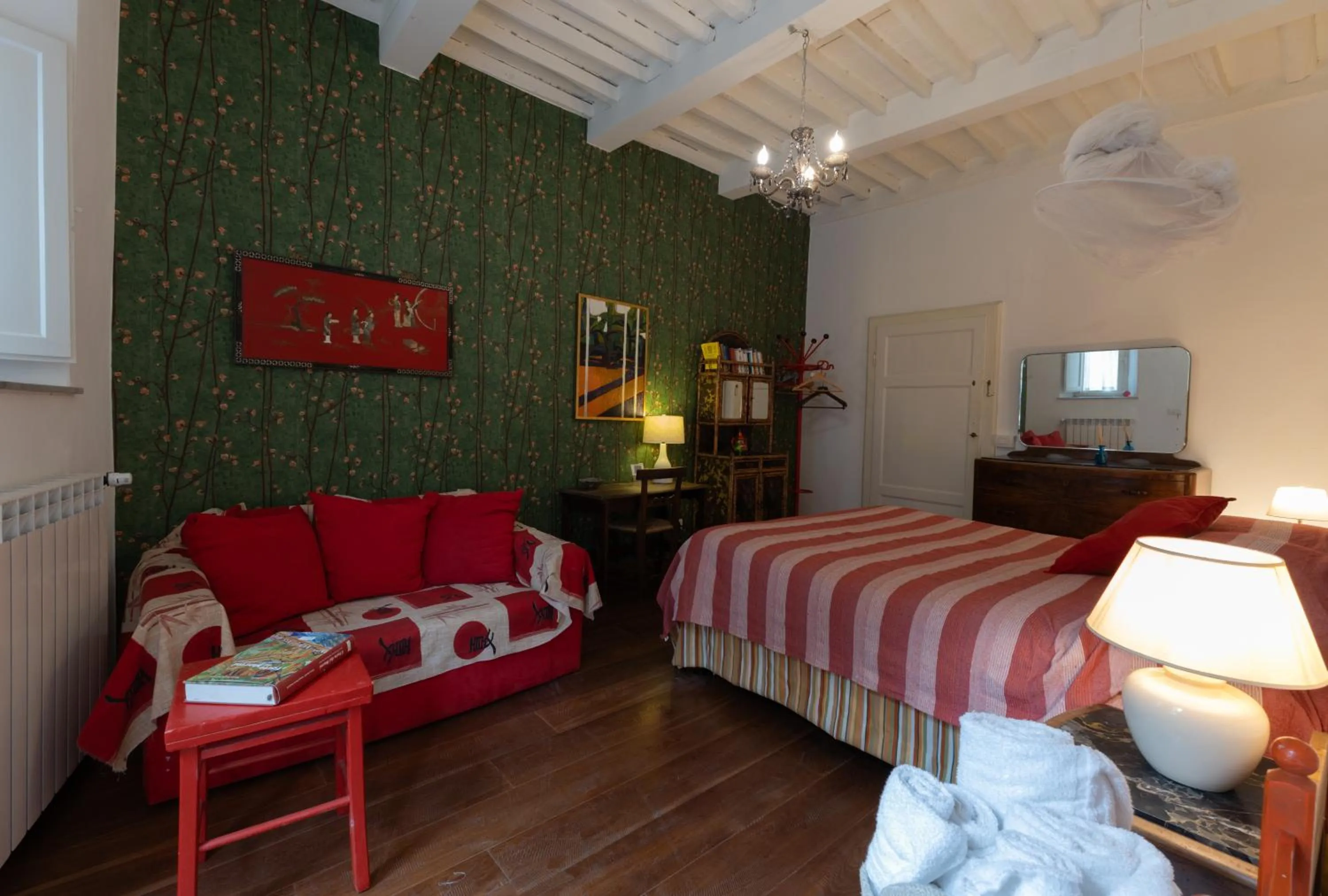 Photo of the whole room in Il Casale Di Villa Rossi