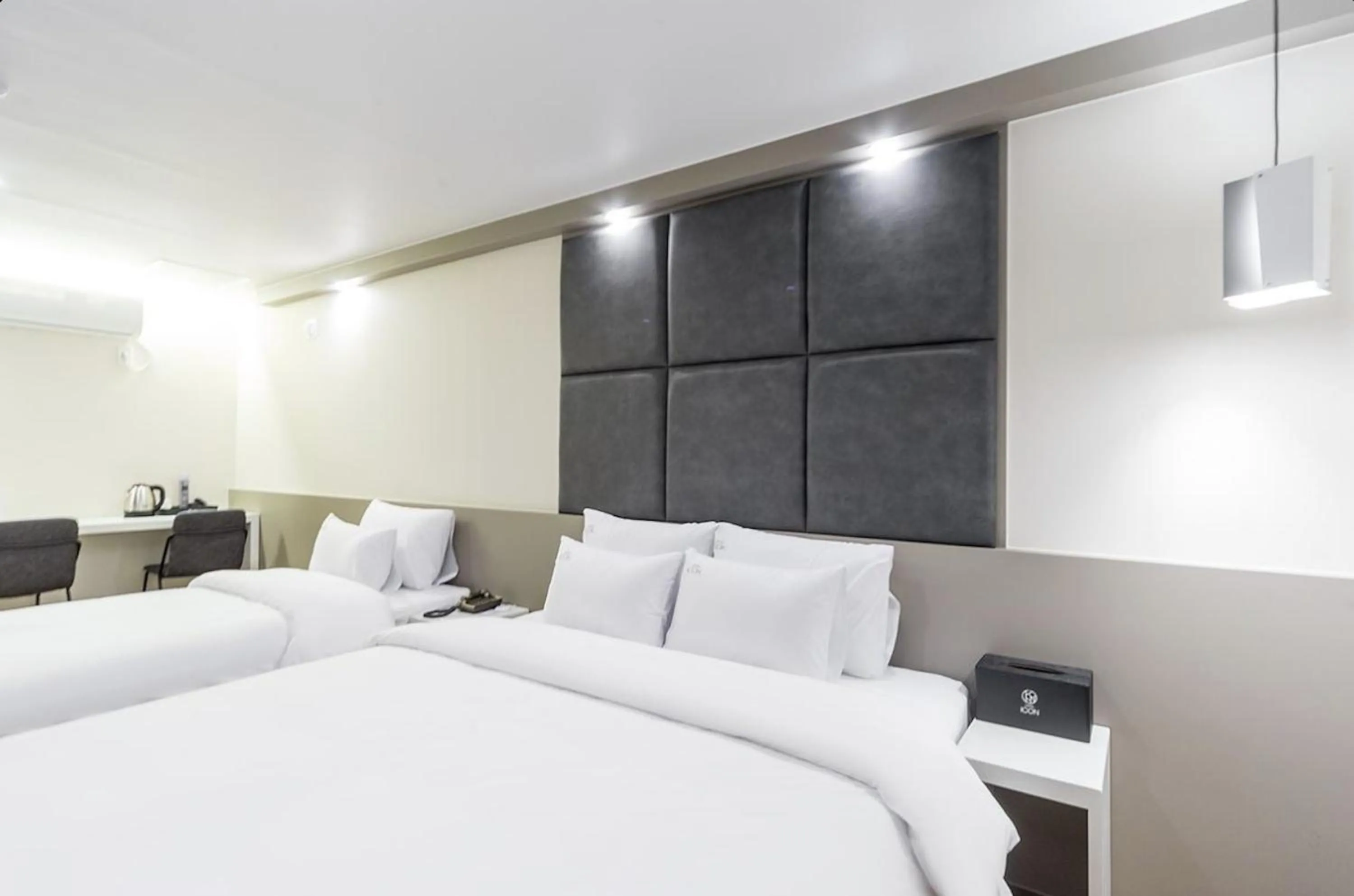 Bed in Icon Hotel Gunsan