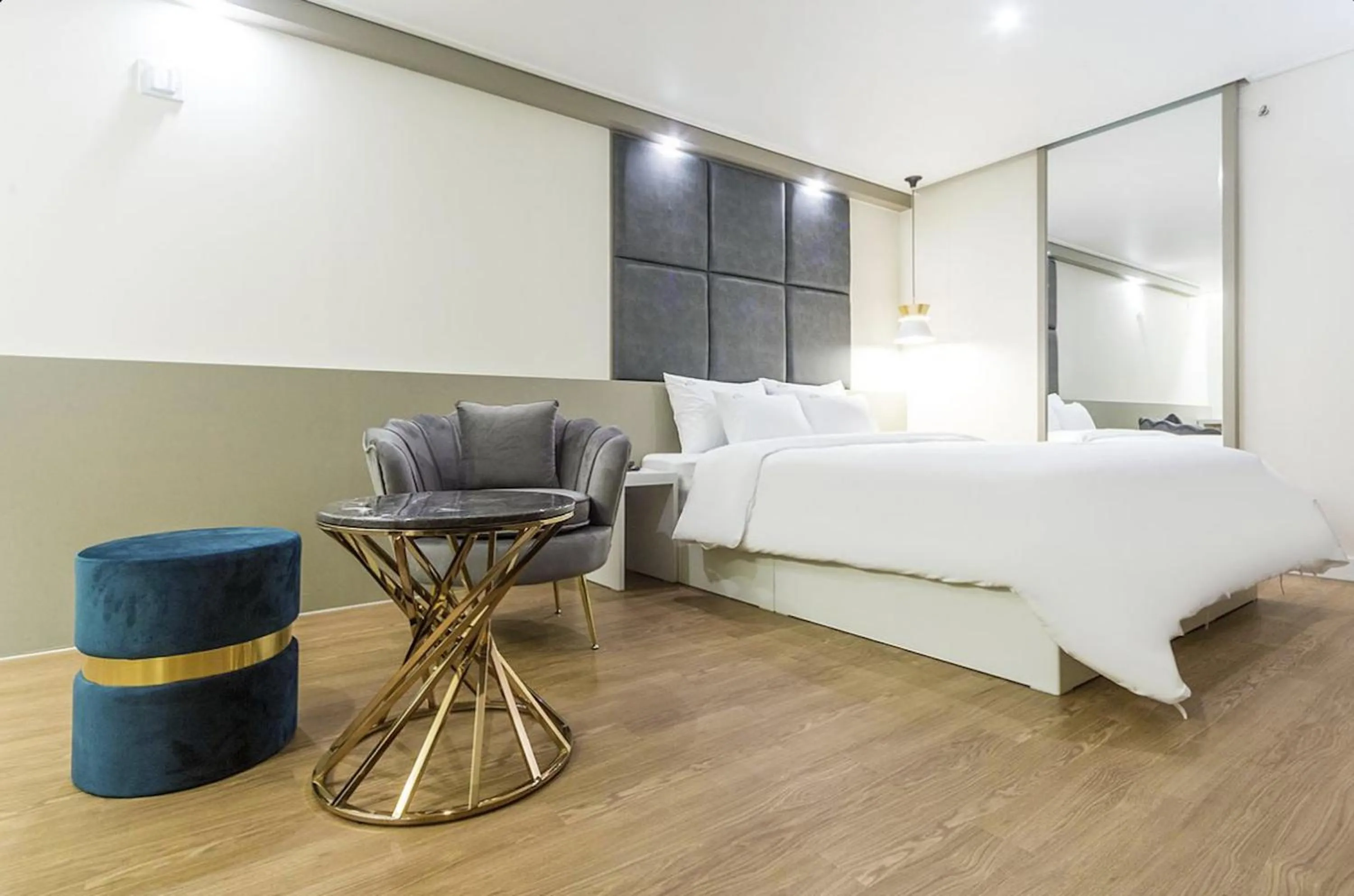 Bed in Icon Hotel Gunsan