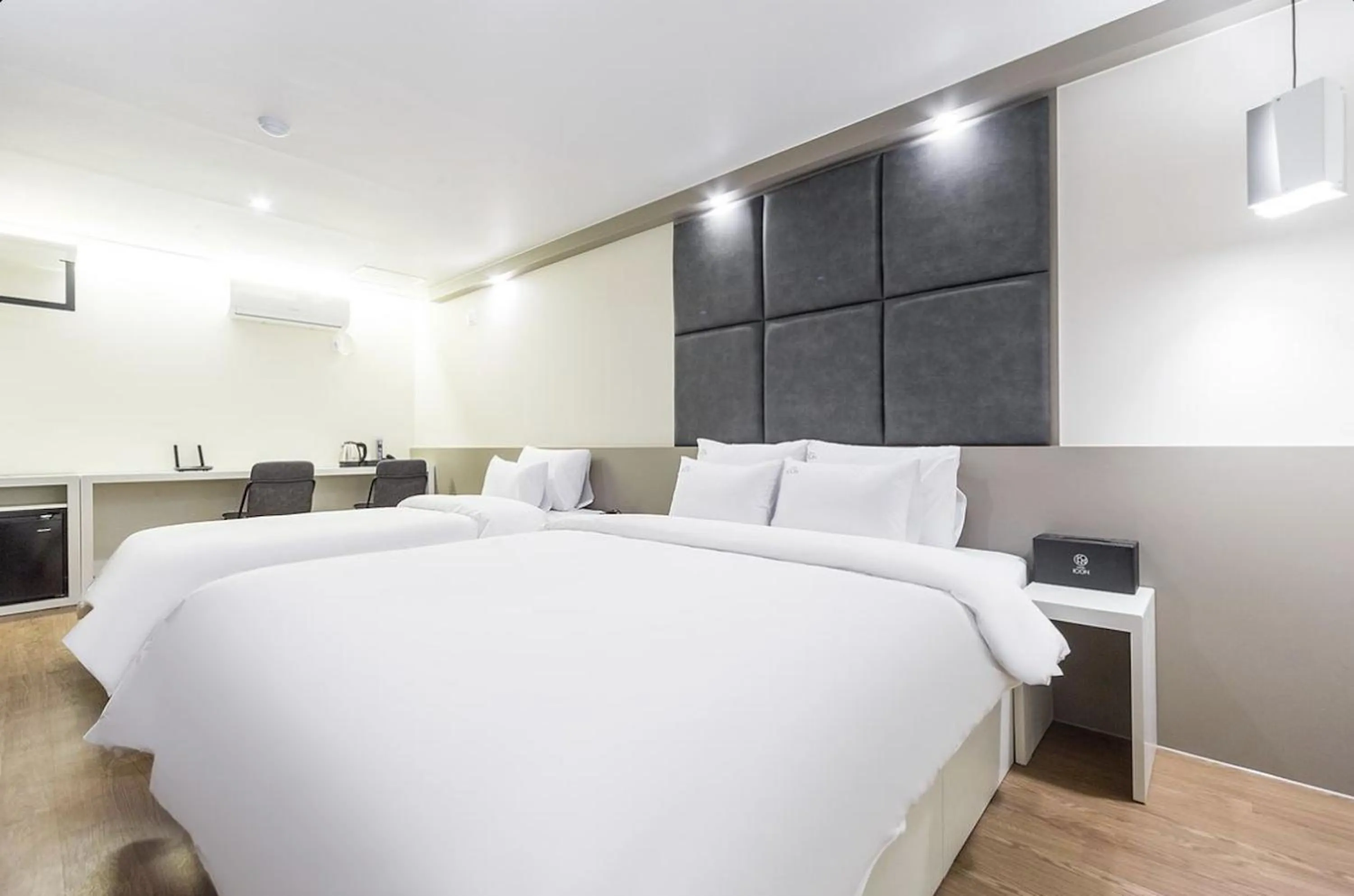 Bed in Icon Hotel Gunsan