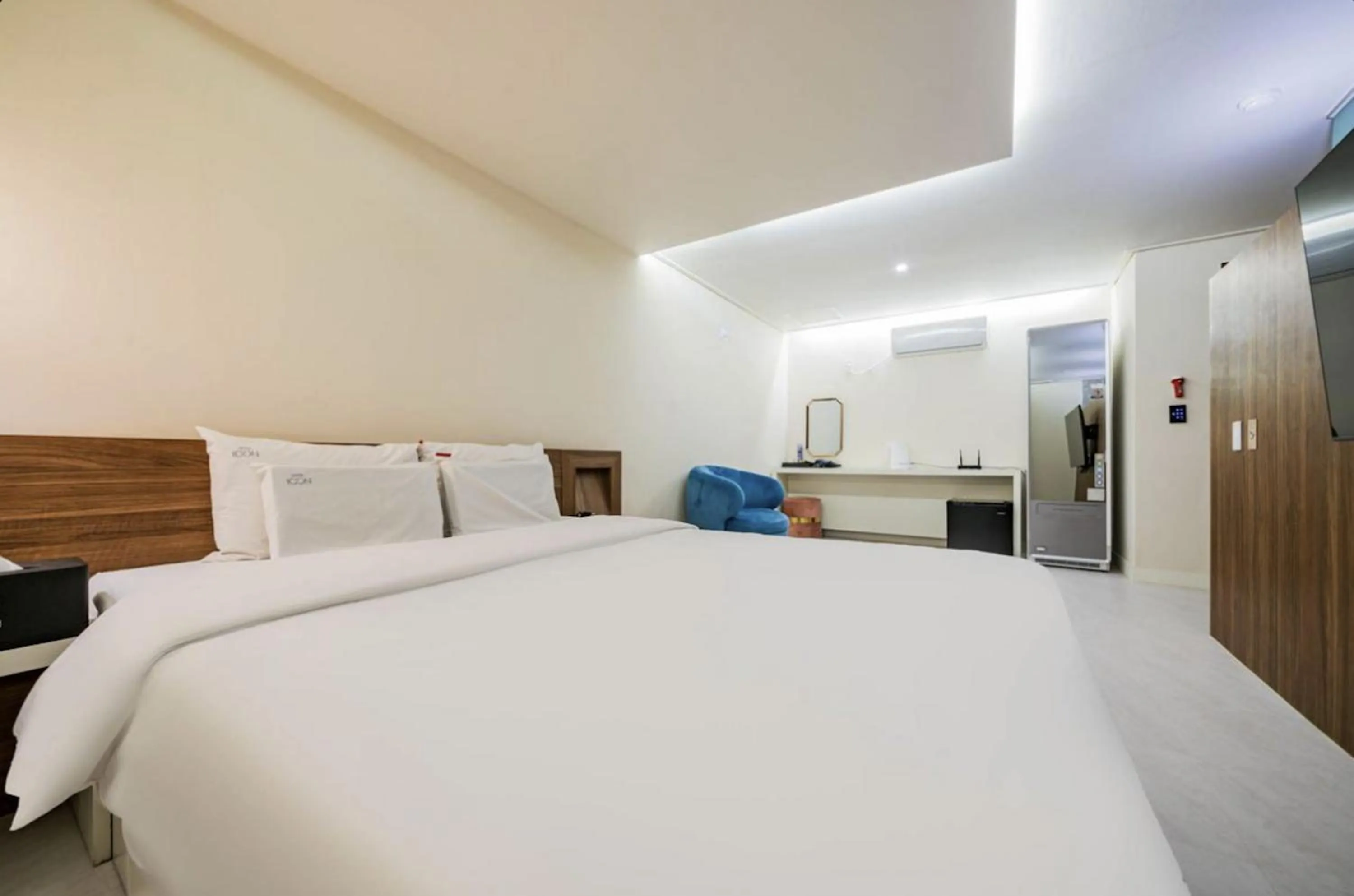 Bed in Icon Hotel Gunsan