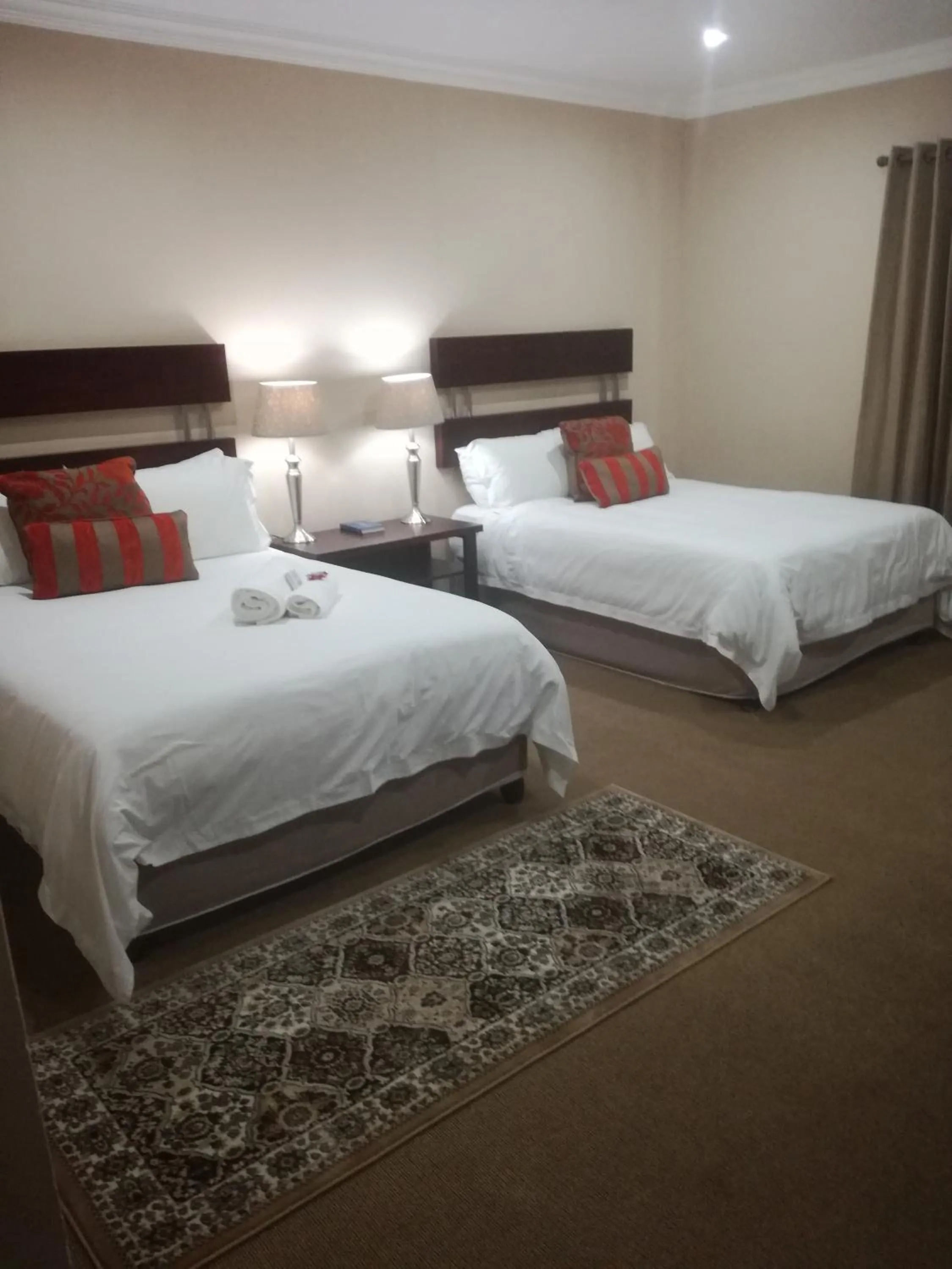 Bedroom, Bed in Belmont Guesthouse