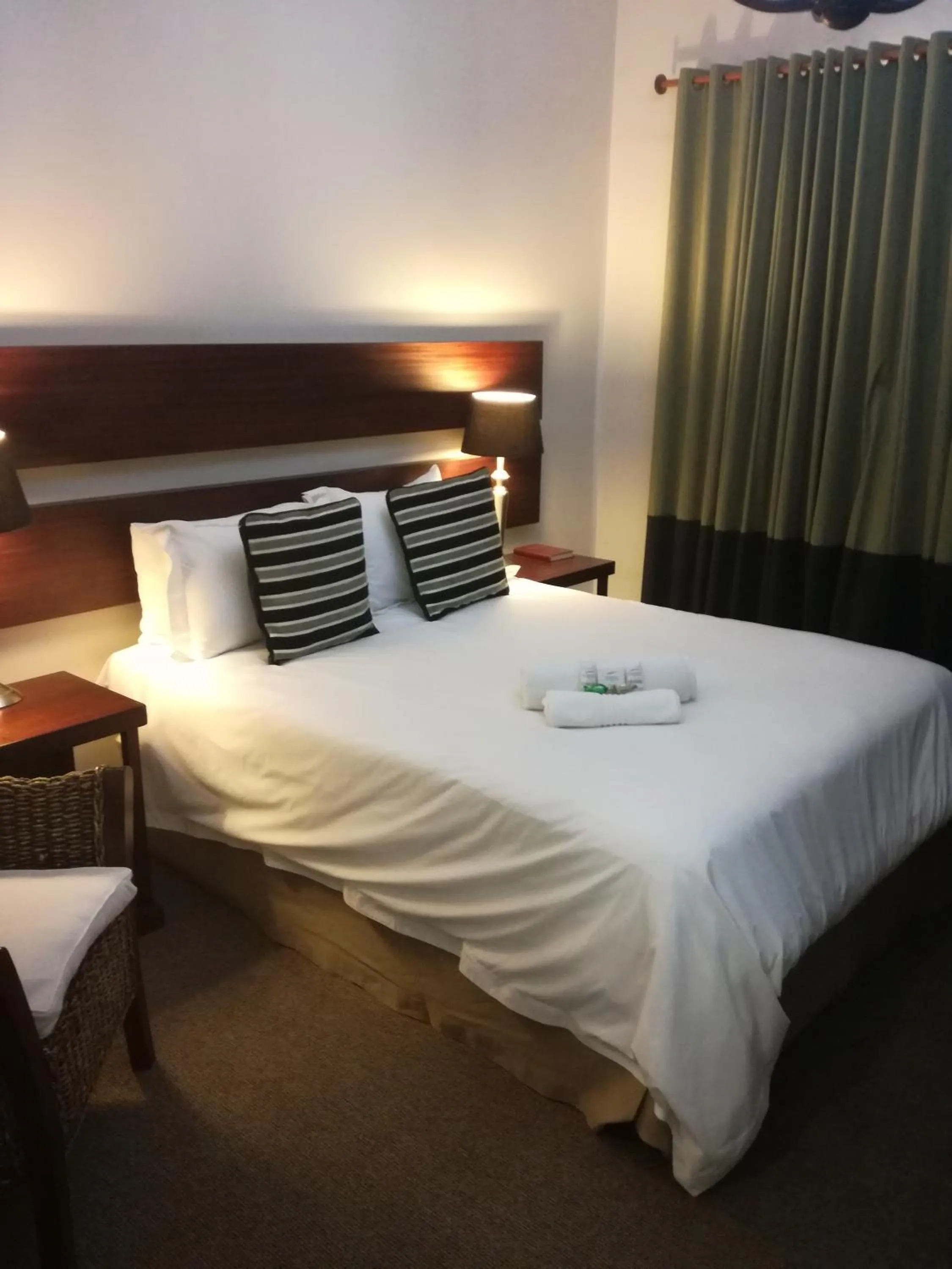 Bedroom, Bed in Belmont Guesthouse