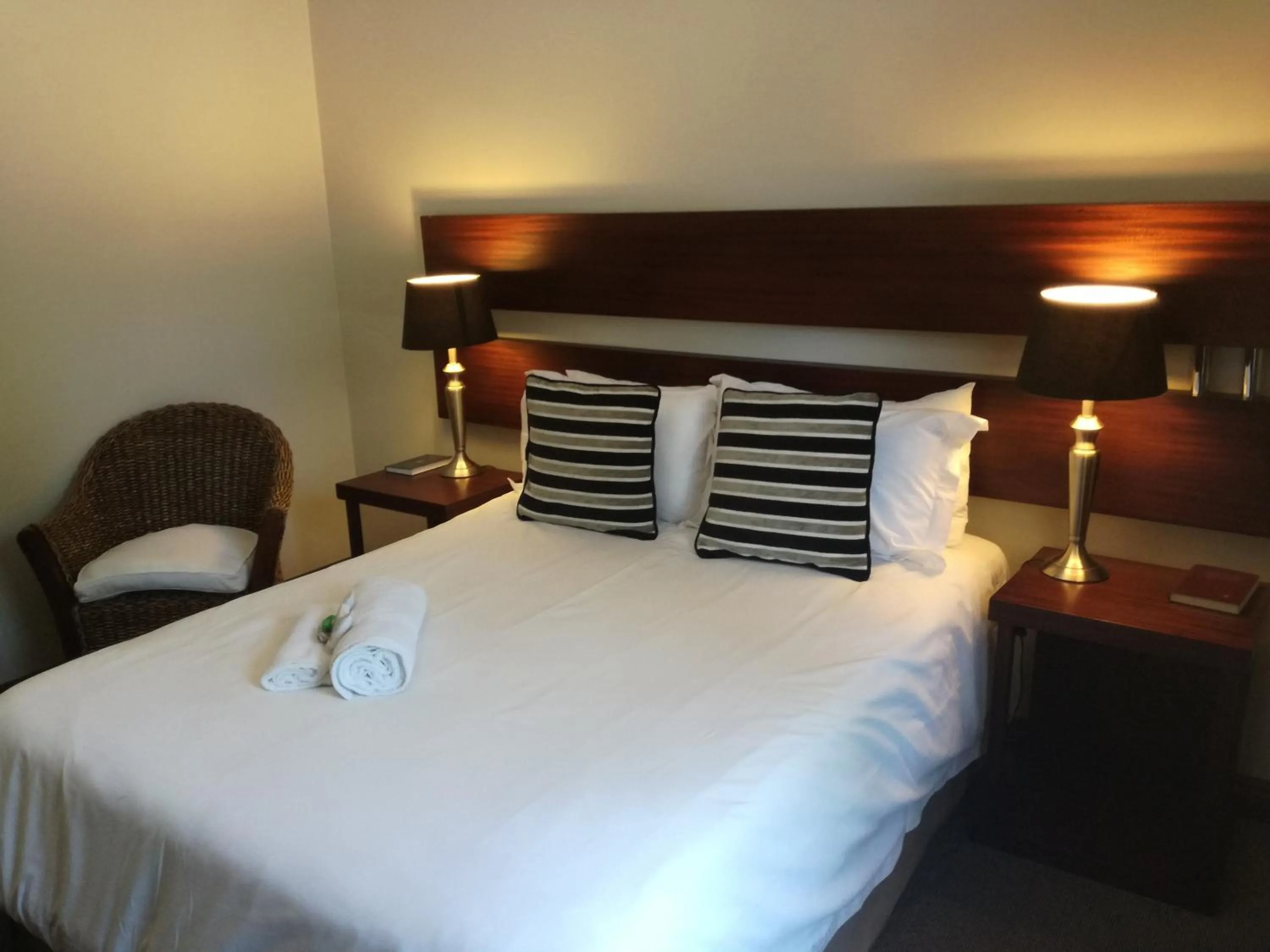 Bedroom, Bed in Belmont Guesthouse