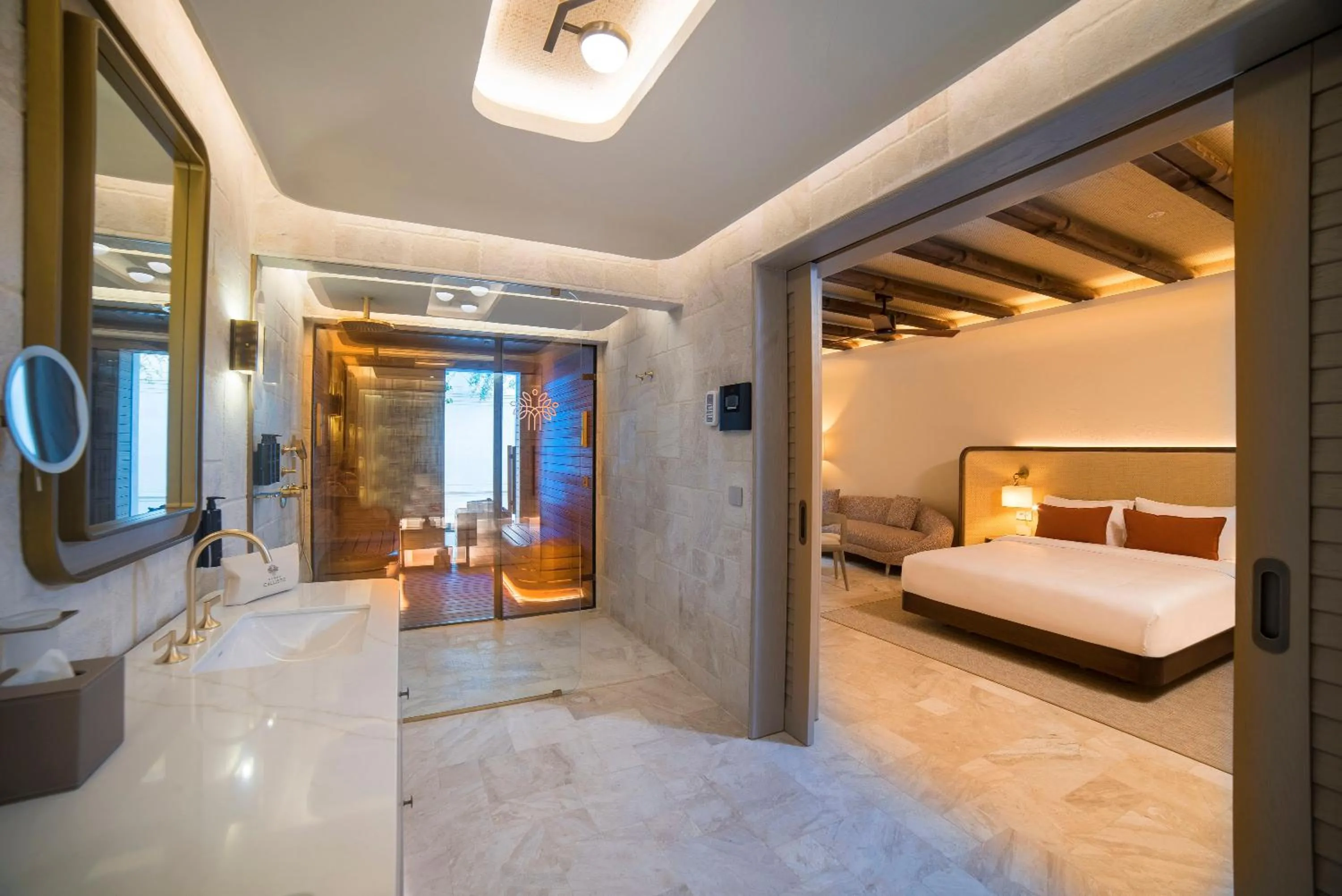 Suite with Spa Access in Cunda Callisto Hotel & Spa Adult Only 12