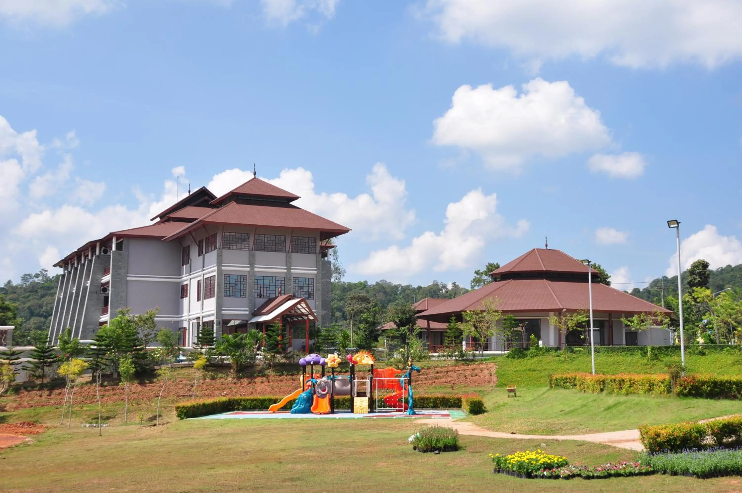 Property building in Phurua Sanctuary Resort and Spa