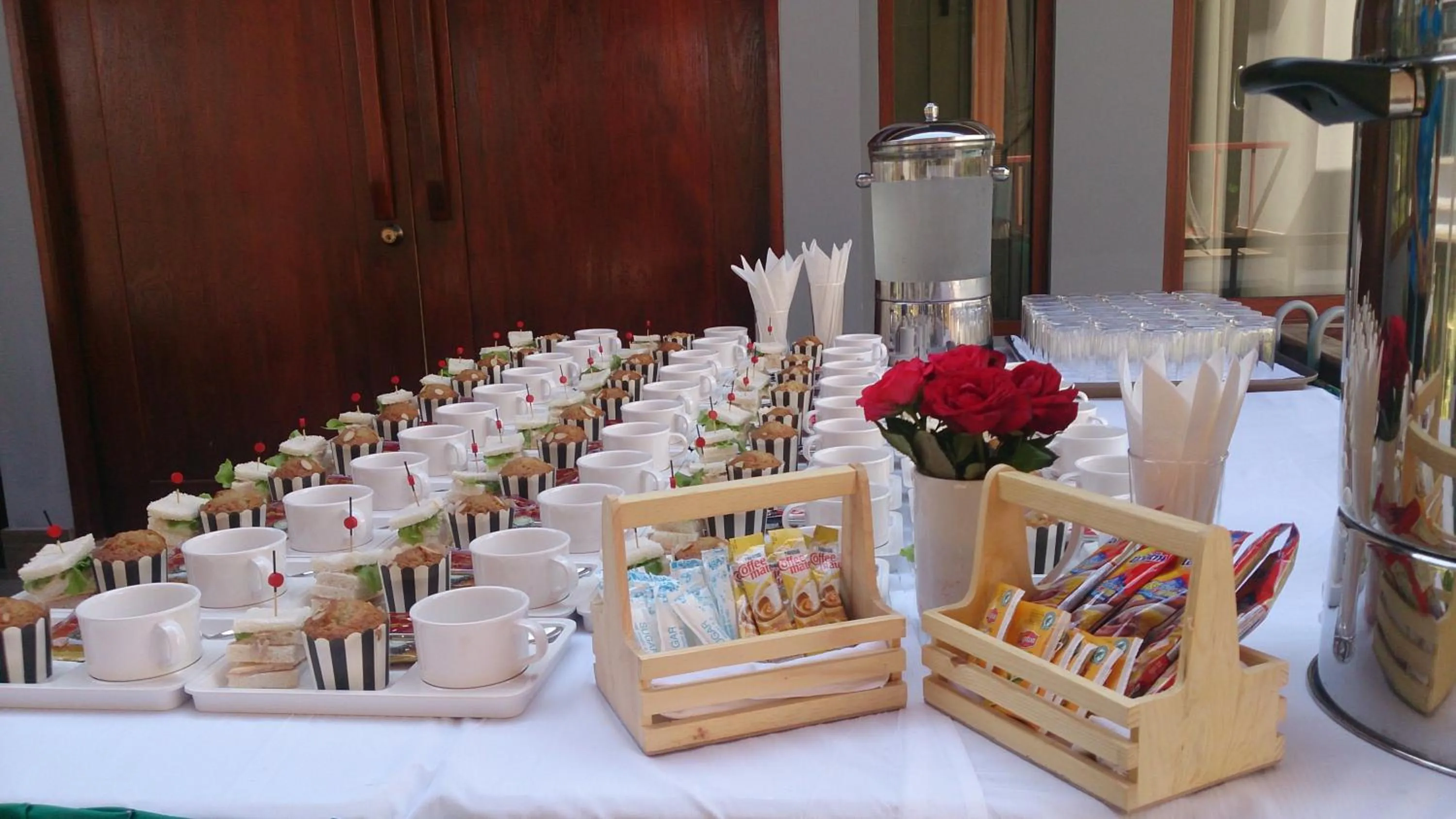 Food and drinks in Phurua Sanctuary Resort and Spa