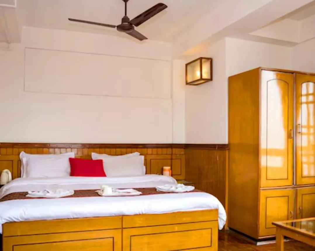 Bed in Doma Residency