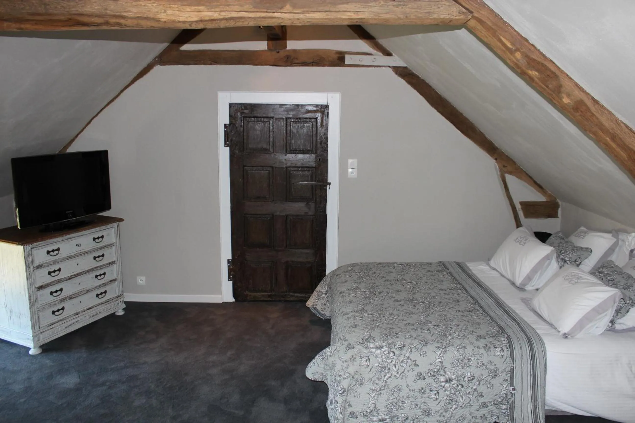 Bedroom, Bed in La Sévinais