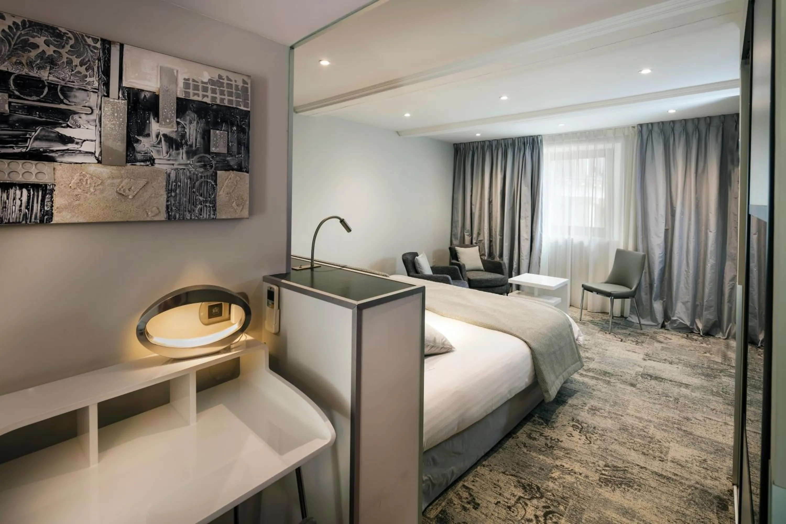 Deluxe Double Room with Balcony in Le Mas de Guilles