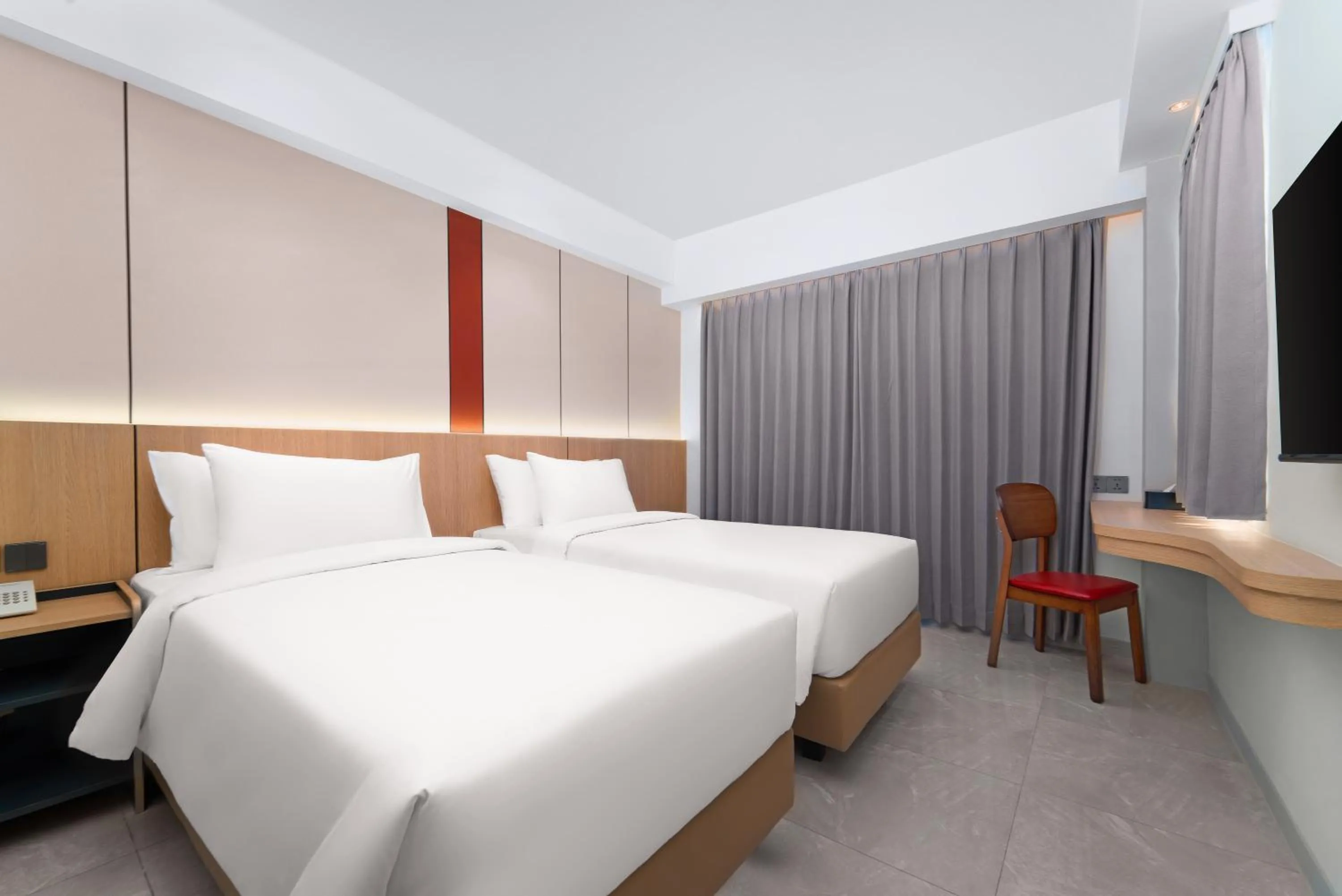 Deluxe Twin Room in MAXONE Batam