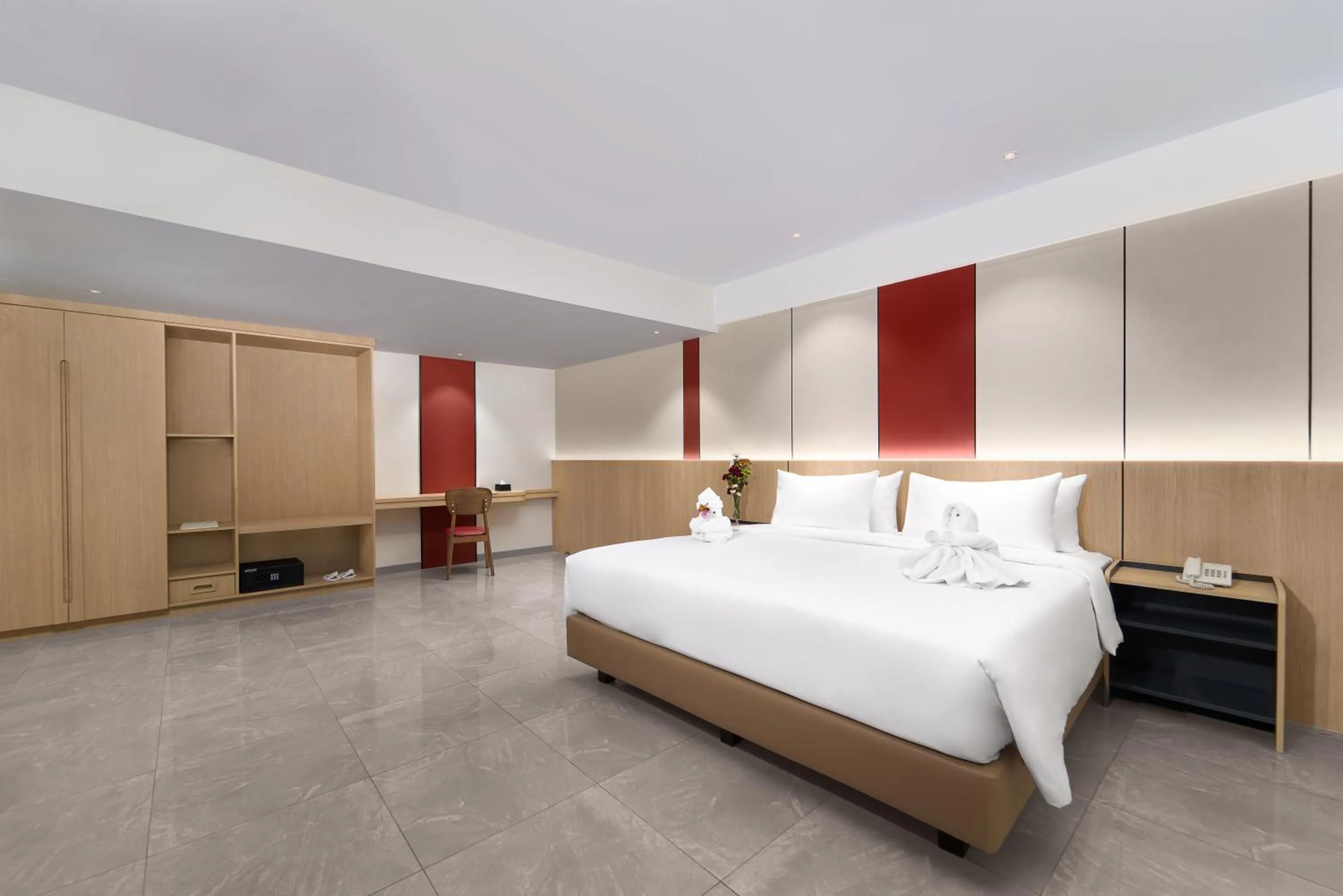 MAXONE Batam