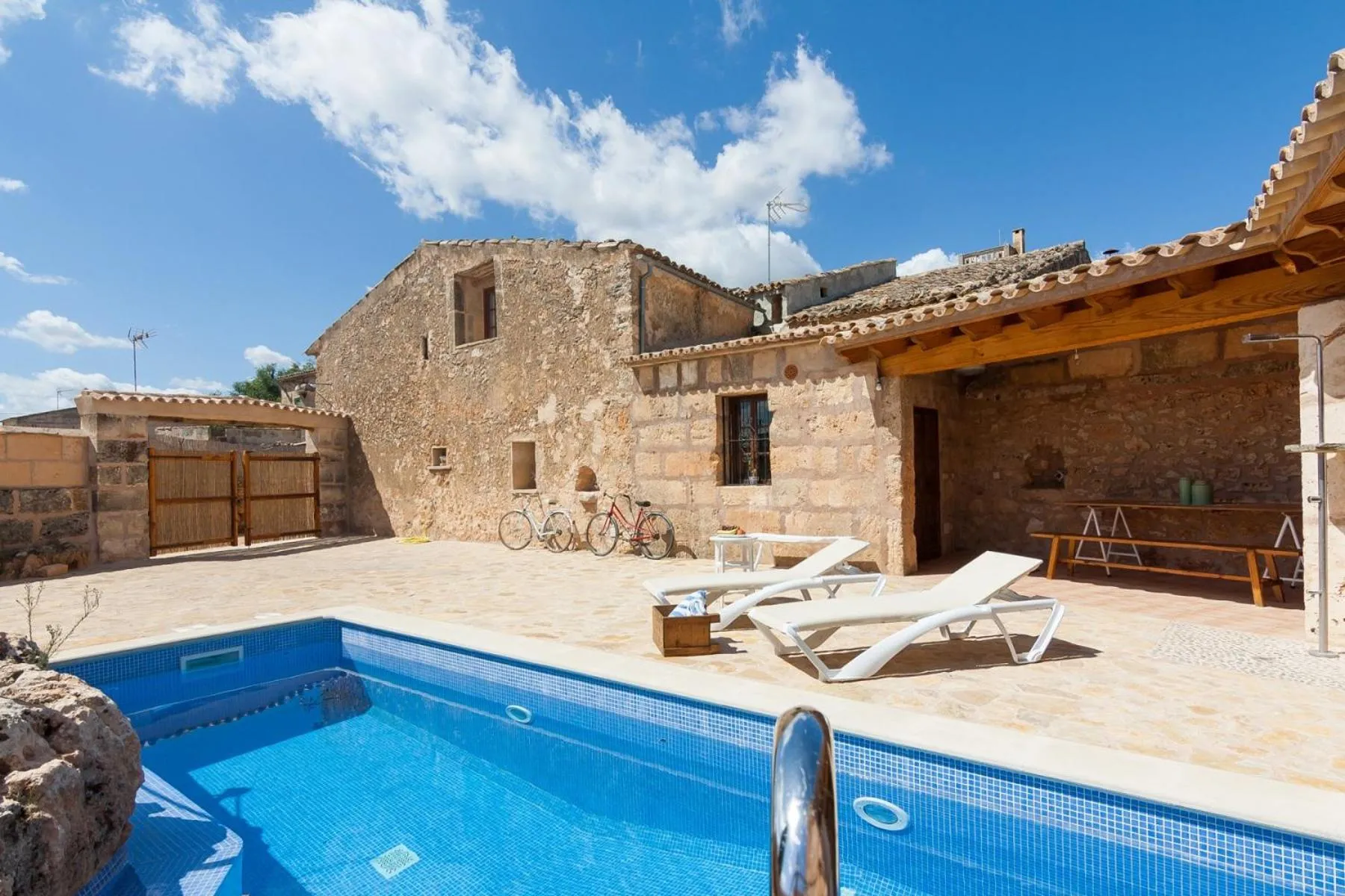 Swimming pool in Ca Nostra