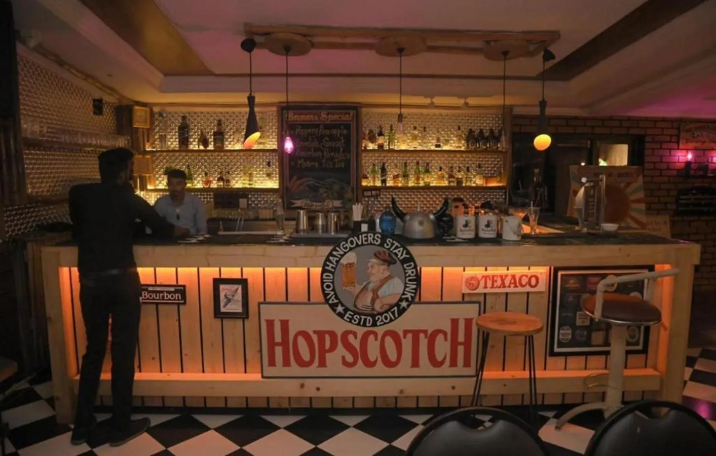 Lounge or bar in Hotel Vivek