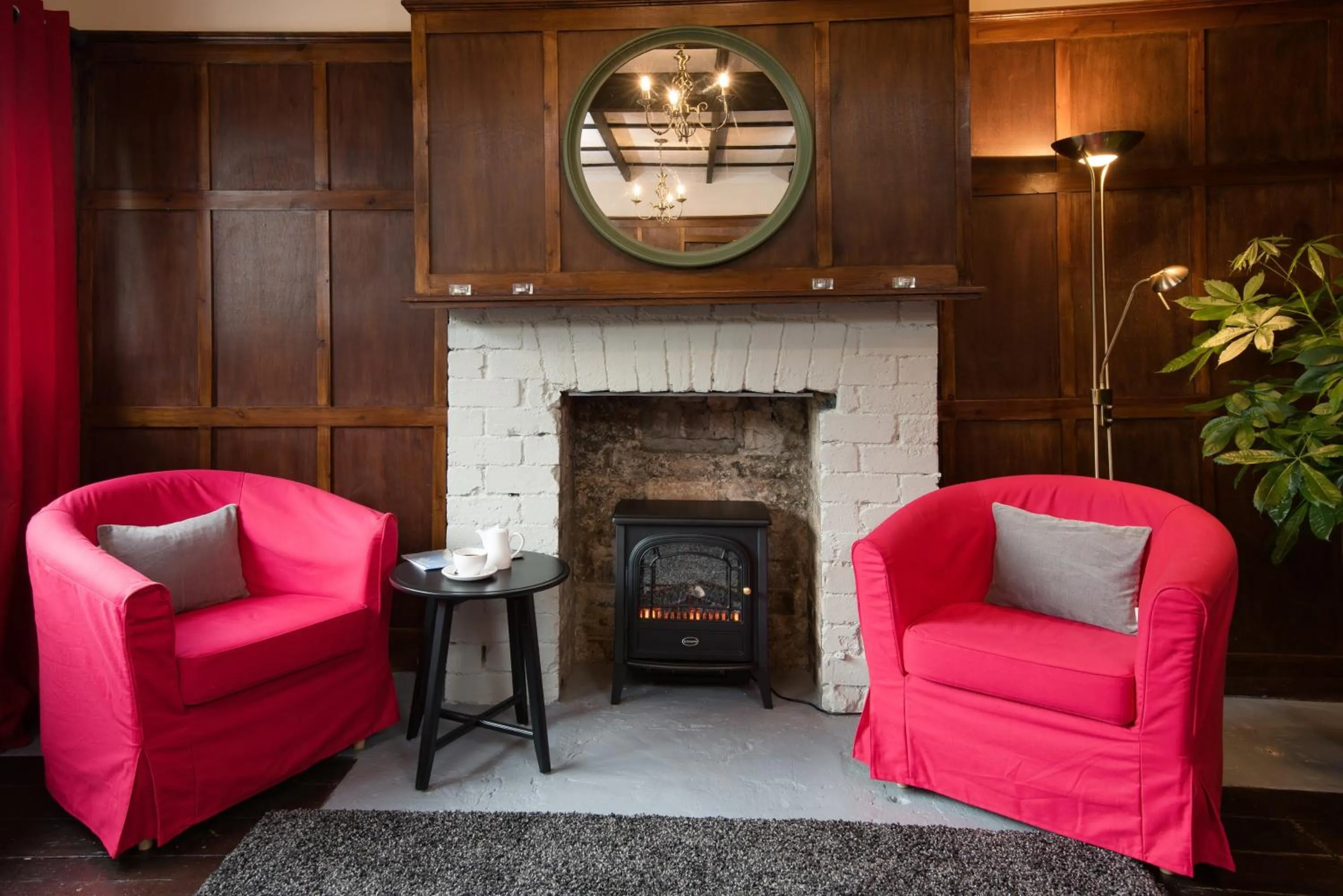 Glenbruar House