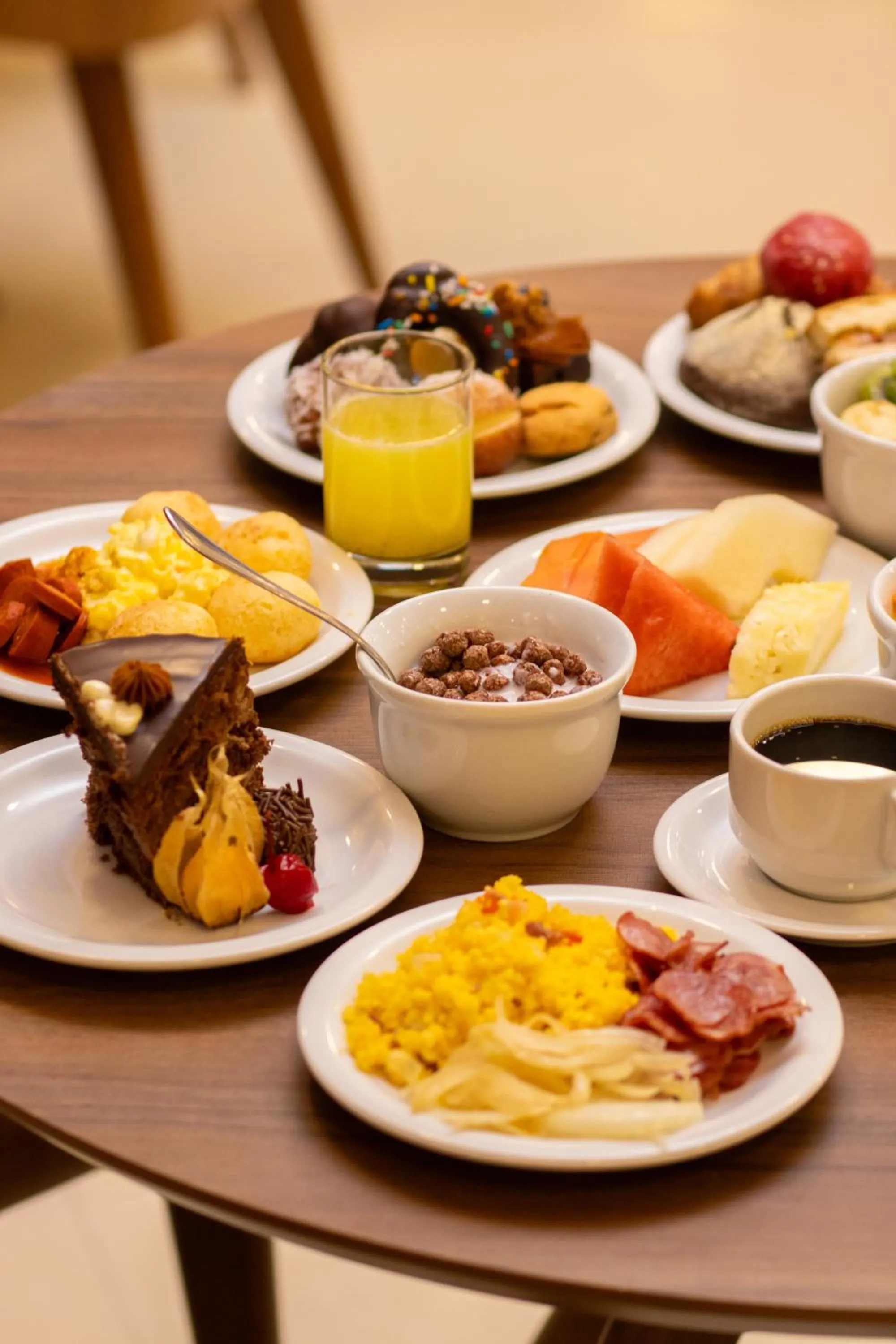 Breakfast in Cataratas Park Hotel e Eventos