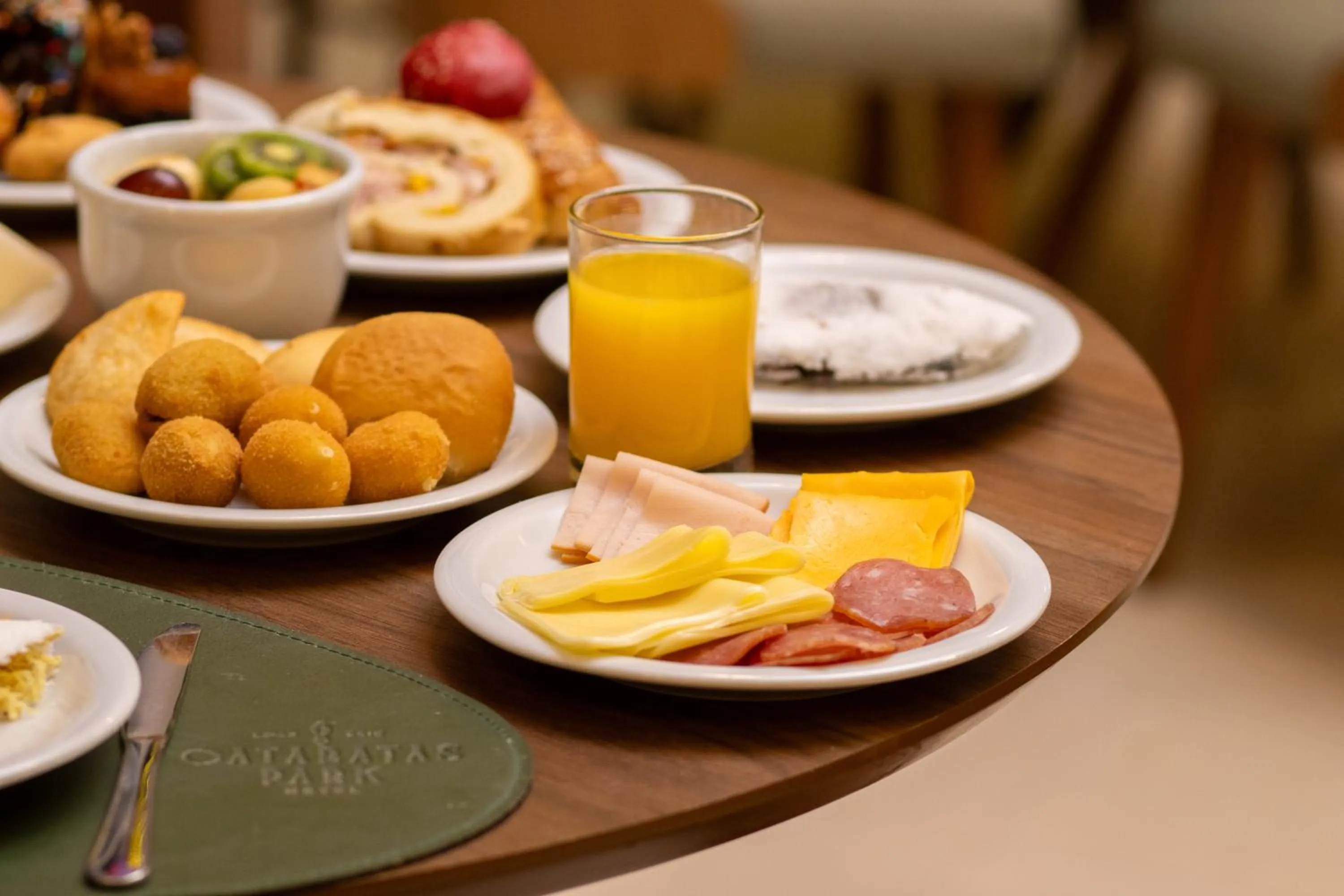 Breakfast in Cataratas Park Hotel e Eventos