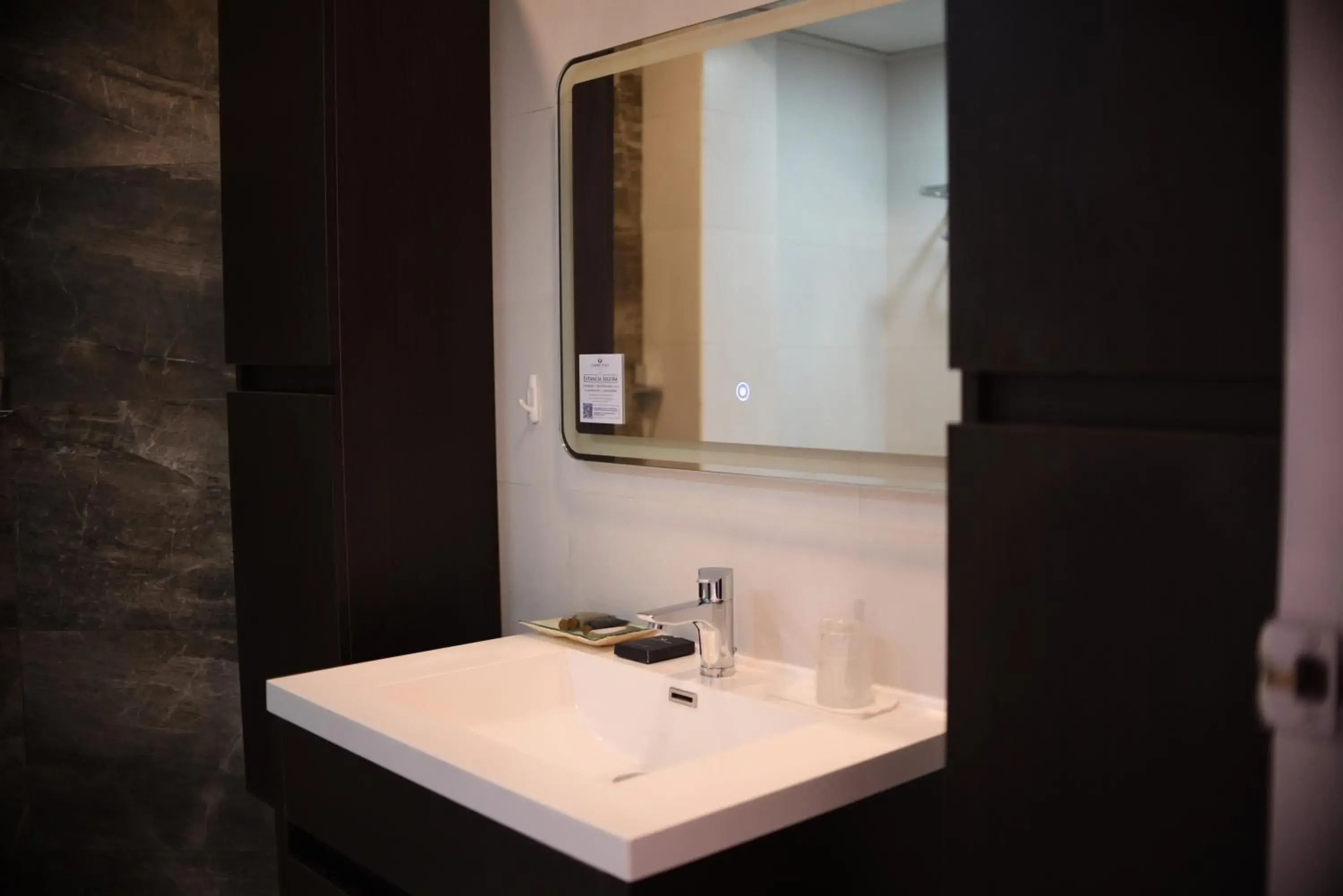 Bathroom in Camino Plaza Bathroom in Camino Plaza