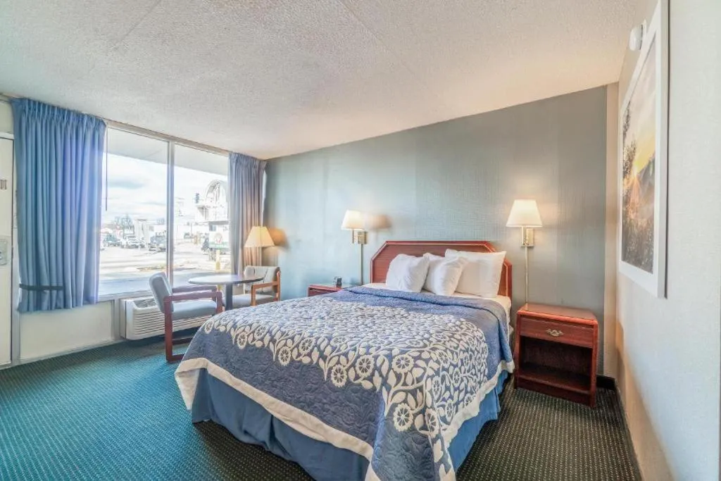 Bed in Ozark Junction Inn