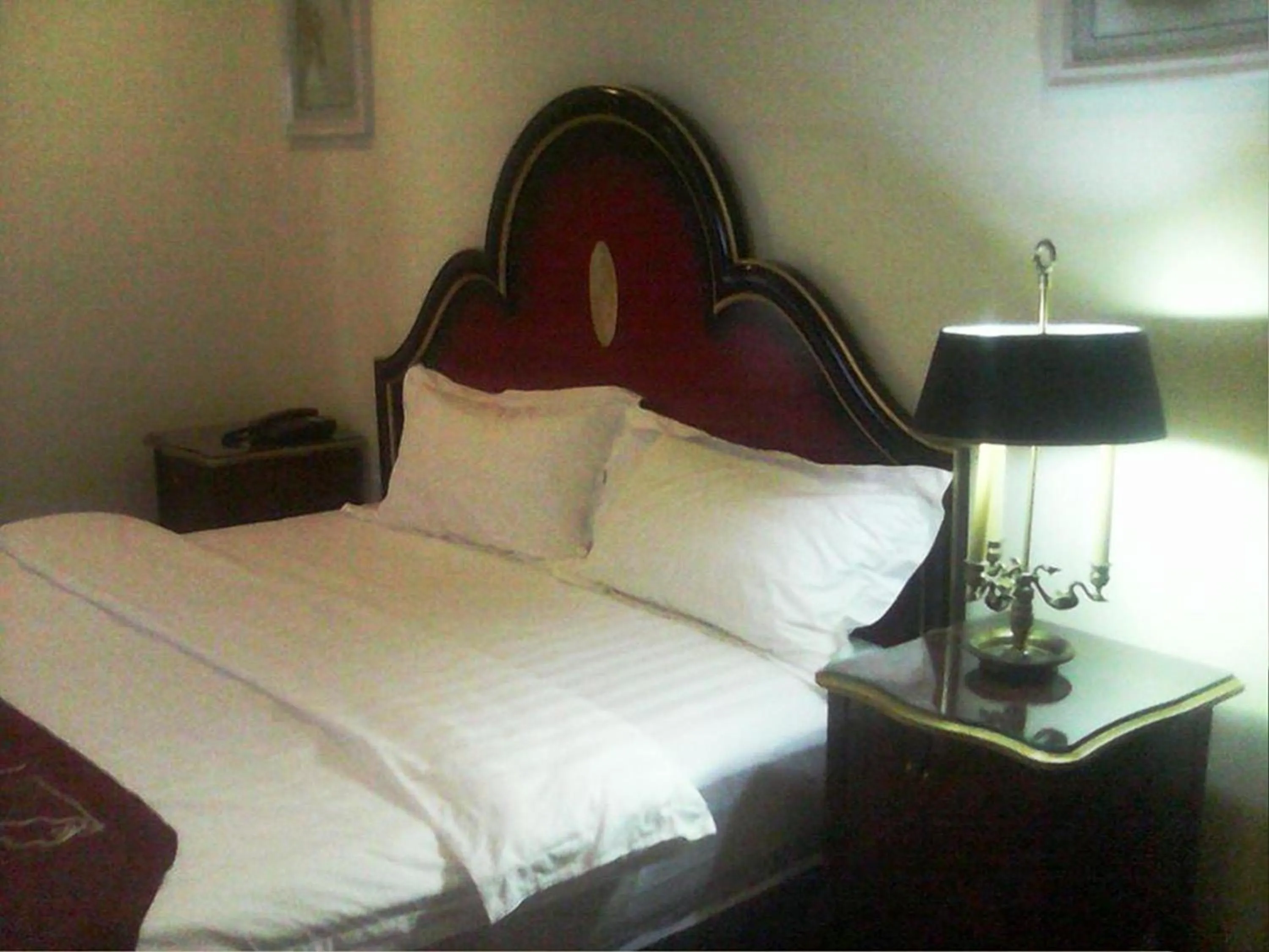 Bed in Rainbowland Hotel