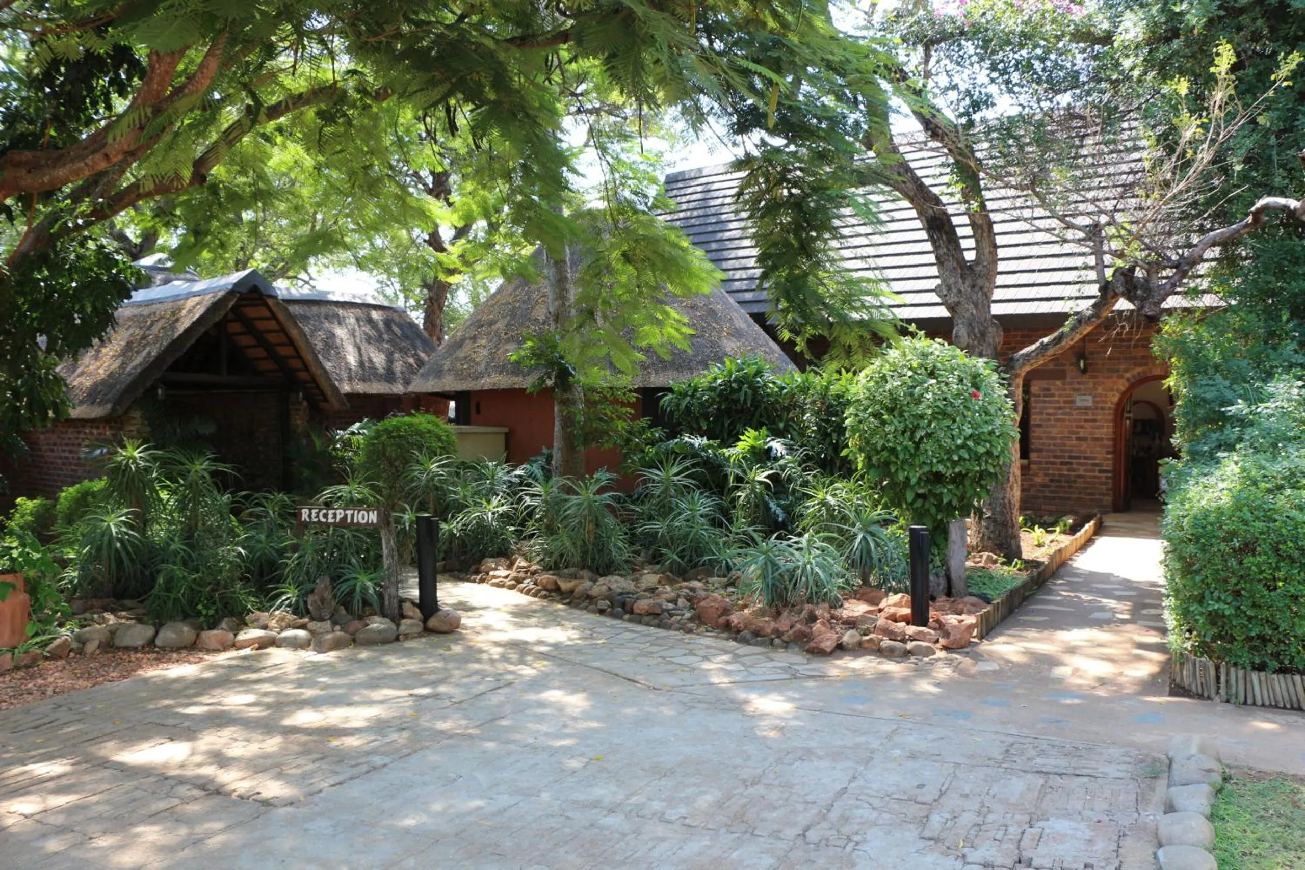 Property building in Mohlabetsi Safari Lodge