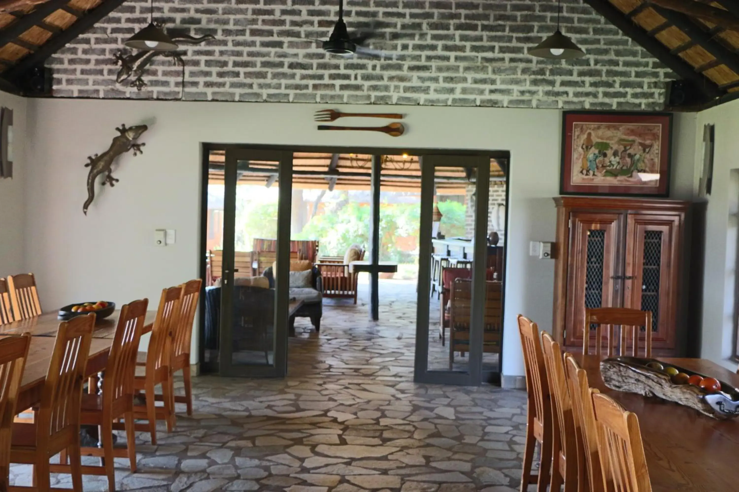 Restaurant/places to eat in Mohlabetsi Safari Lodge Restaurant/places to eat in Mohlabetsi Safari Lodge