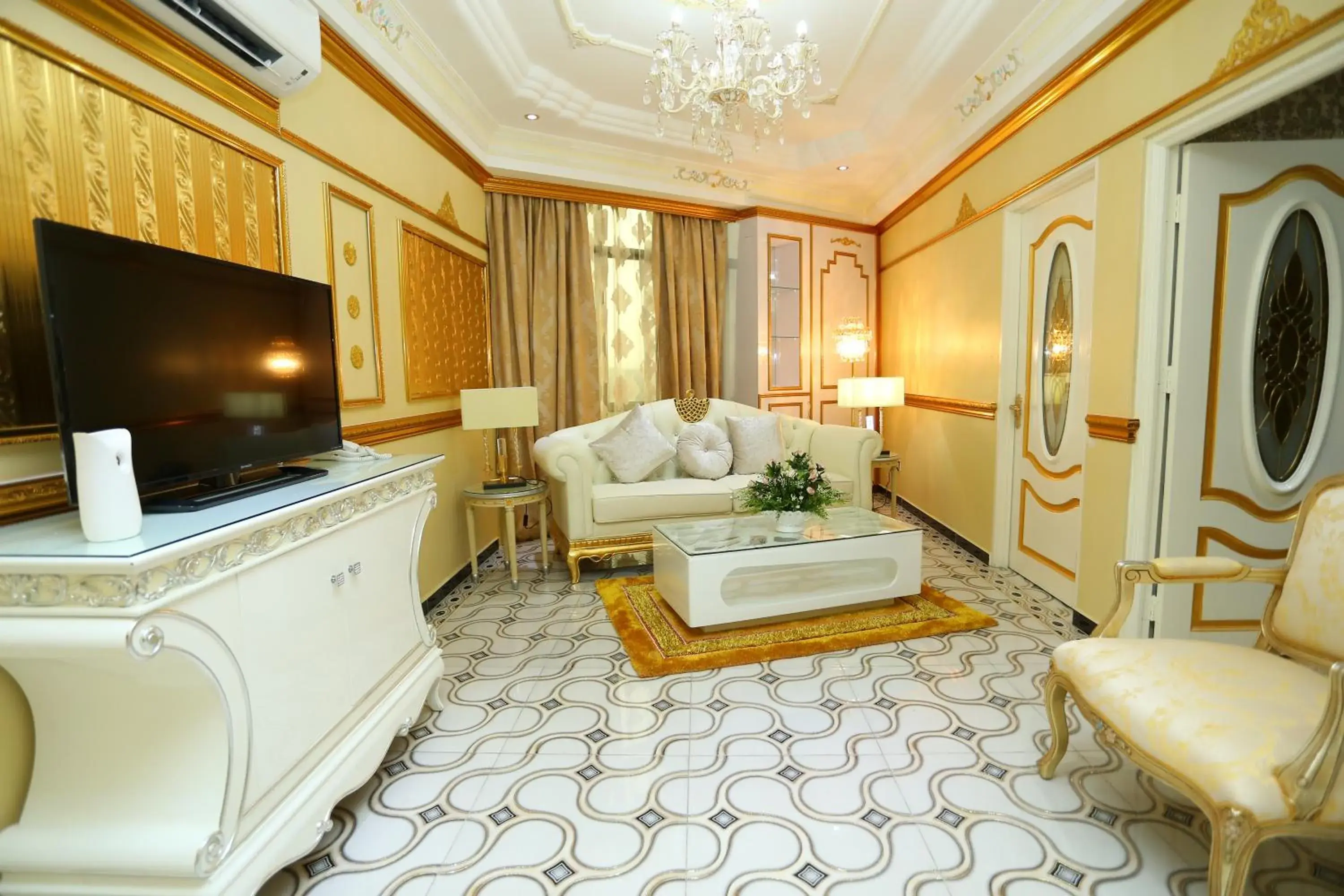 Living room in Lace Boutique Hotel Living room in Lace Boutique Hotel