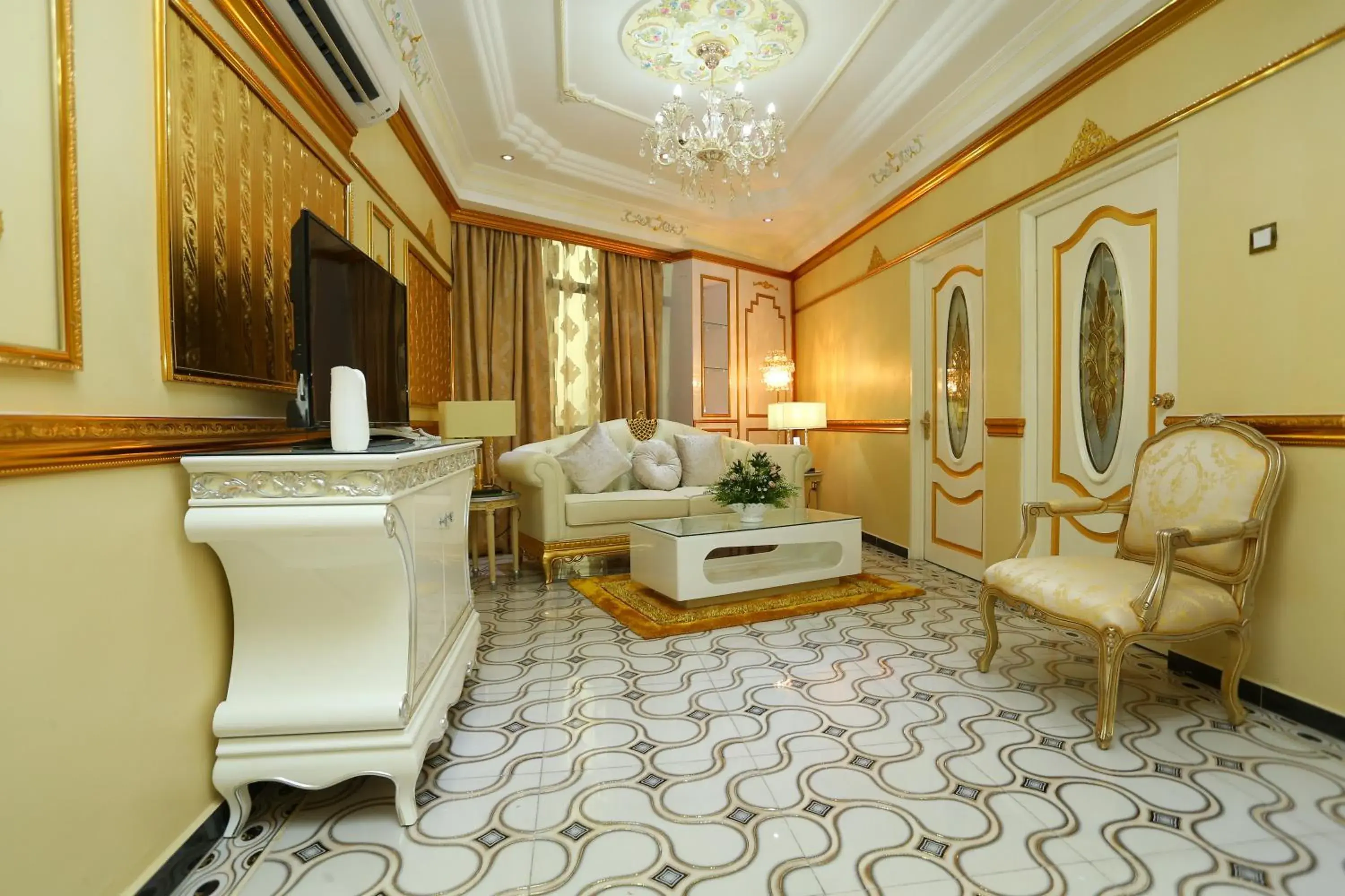 Living room in Lace Boutique Hotel Living room in Lace Boutique Hotel