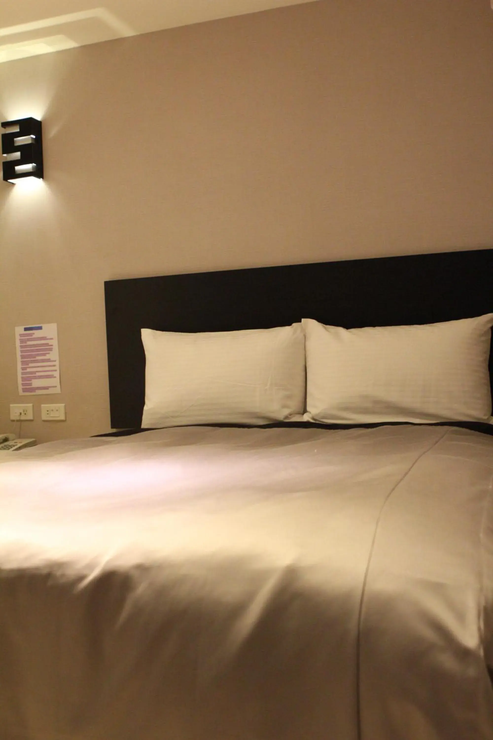 Bed in E-House Xining Branch Bed in E-House Xining Branch