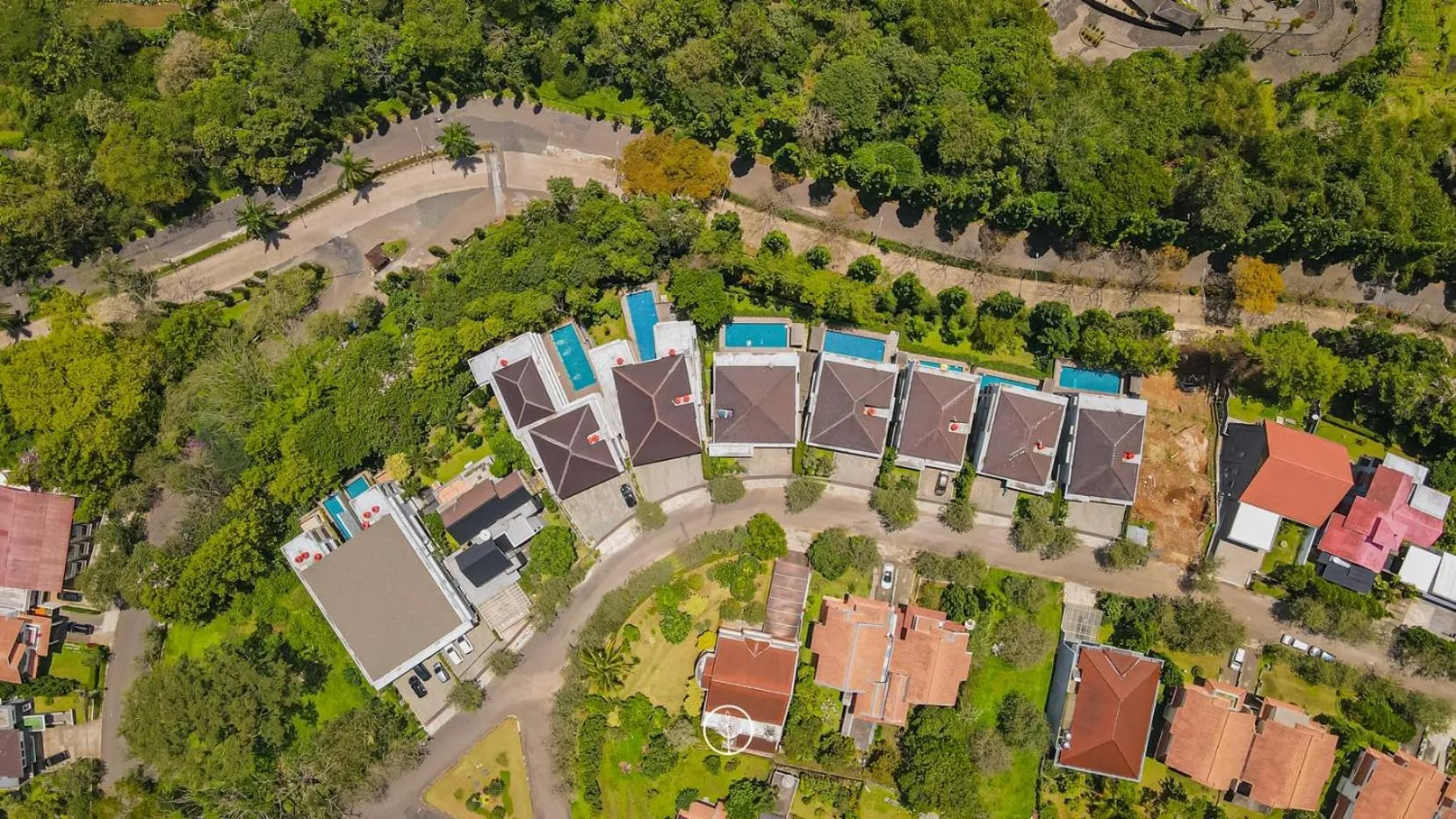 acessibility in Tulip Hill View Villa 6 bedrooms with a private swimming pool and movie room