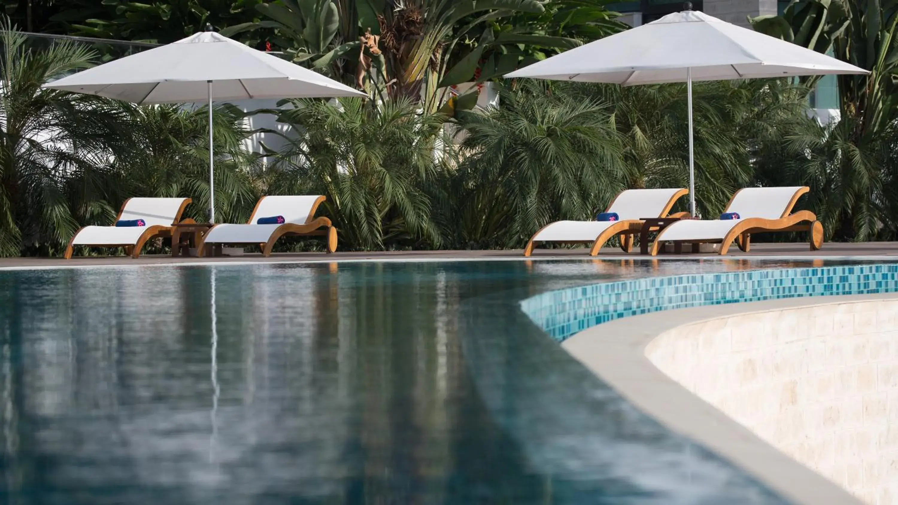 Swimming pool in Hotel English Point Marina & Spa Swimming pool in Hotel English Point Marina & Spa