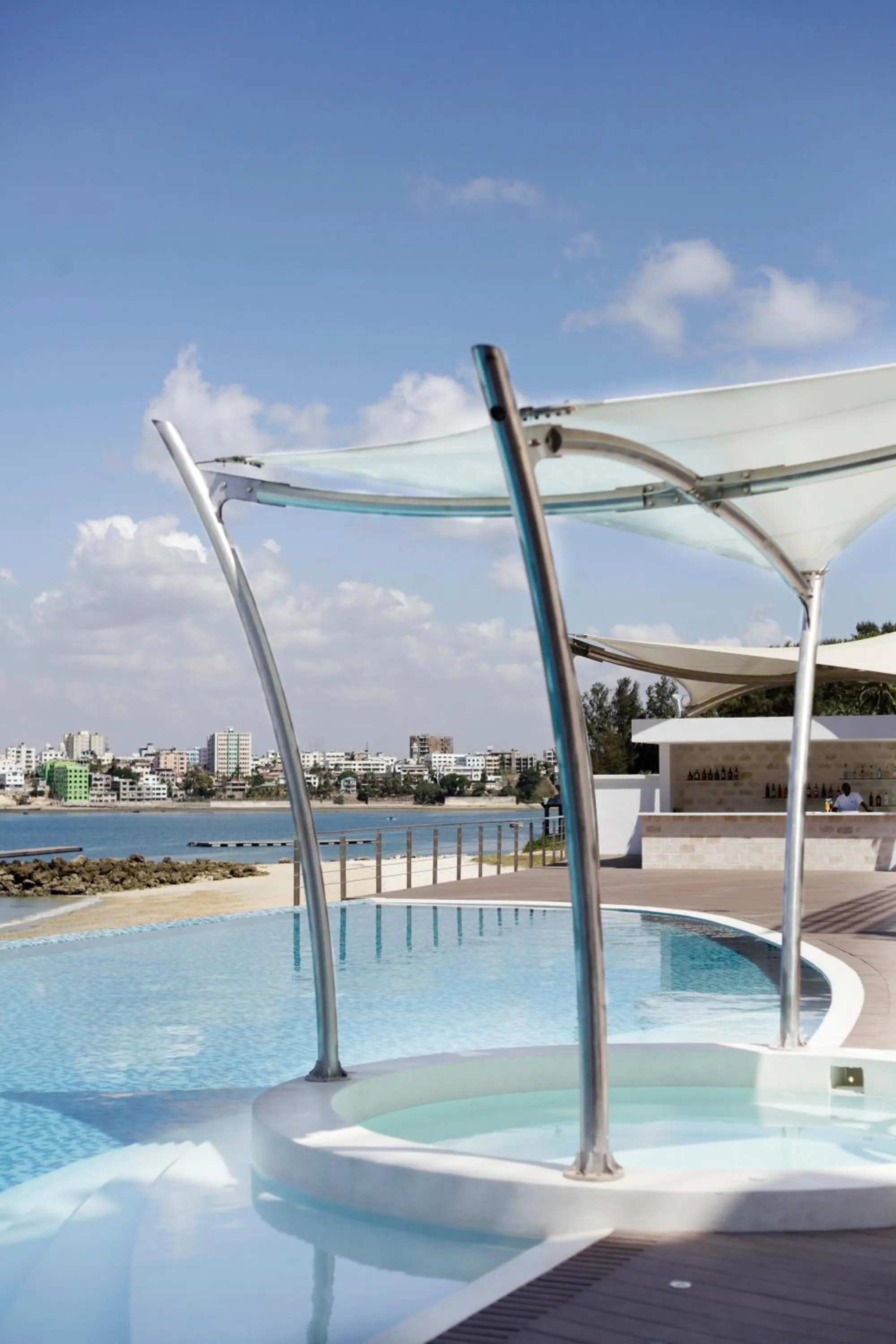 Swimming pool in Hotel English Point Marina & Spa