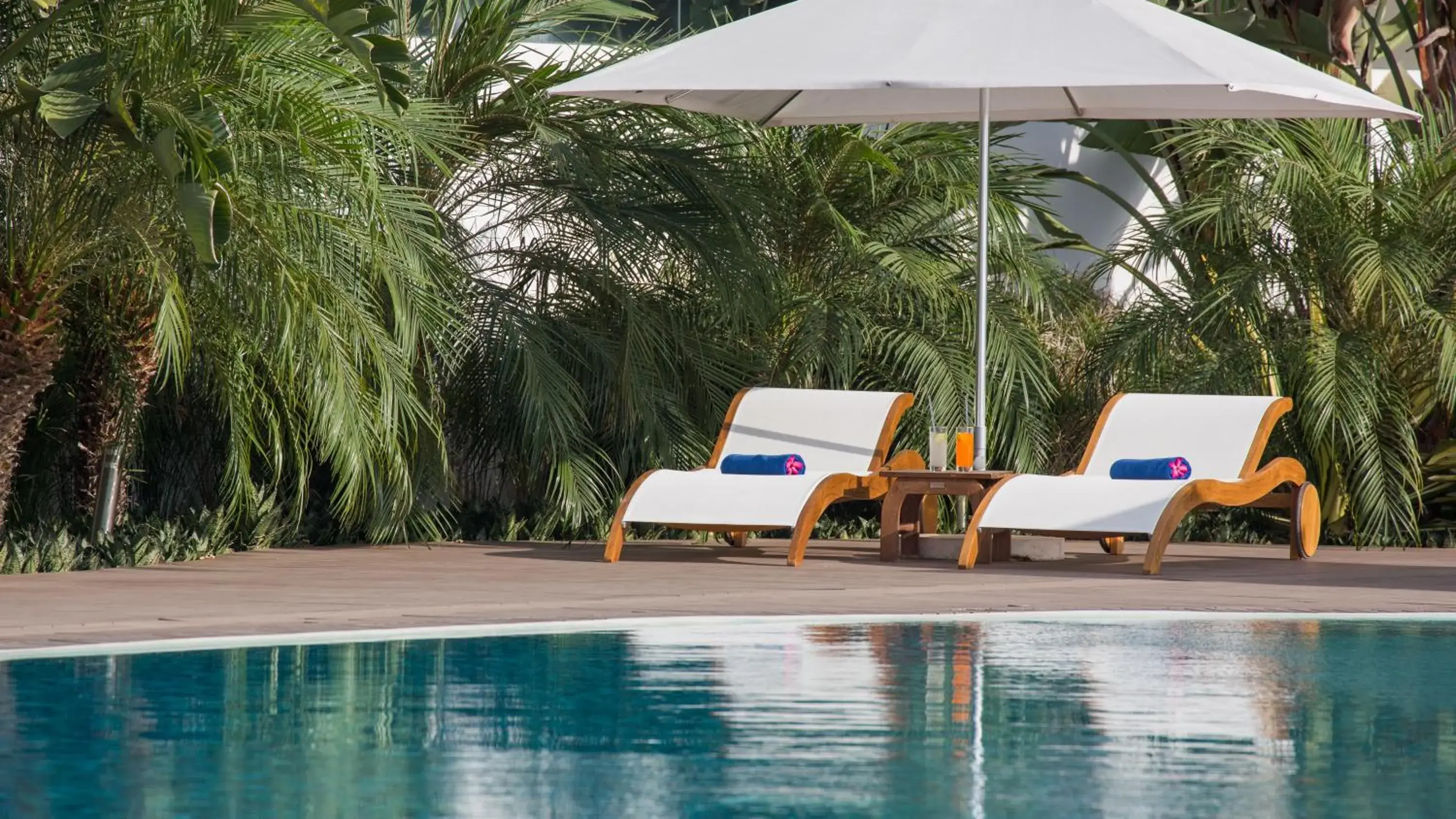 Swimming pool in Hotel English Point Marina & Spa Swimming pool in Hotel English Point Marina & Spa