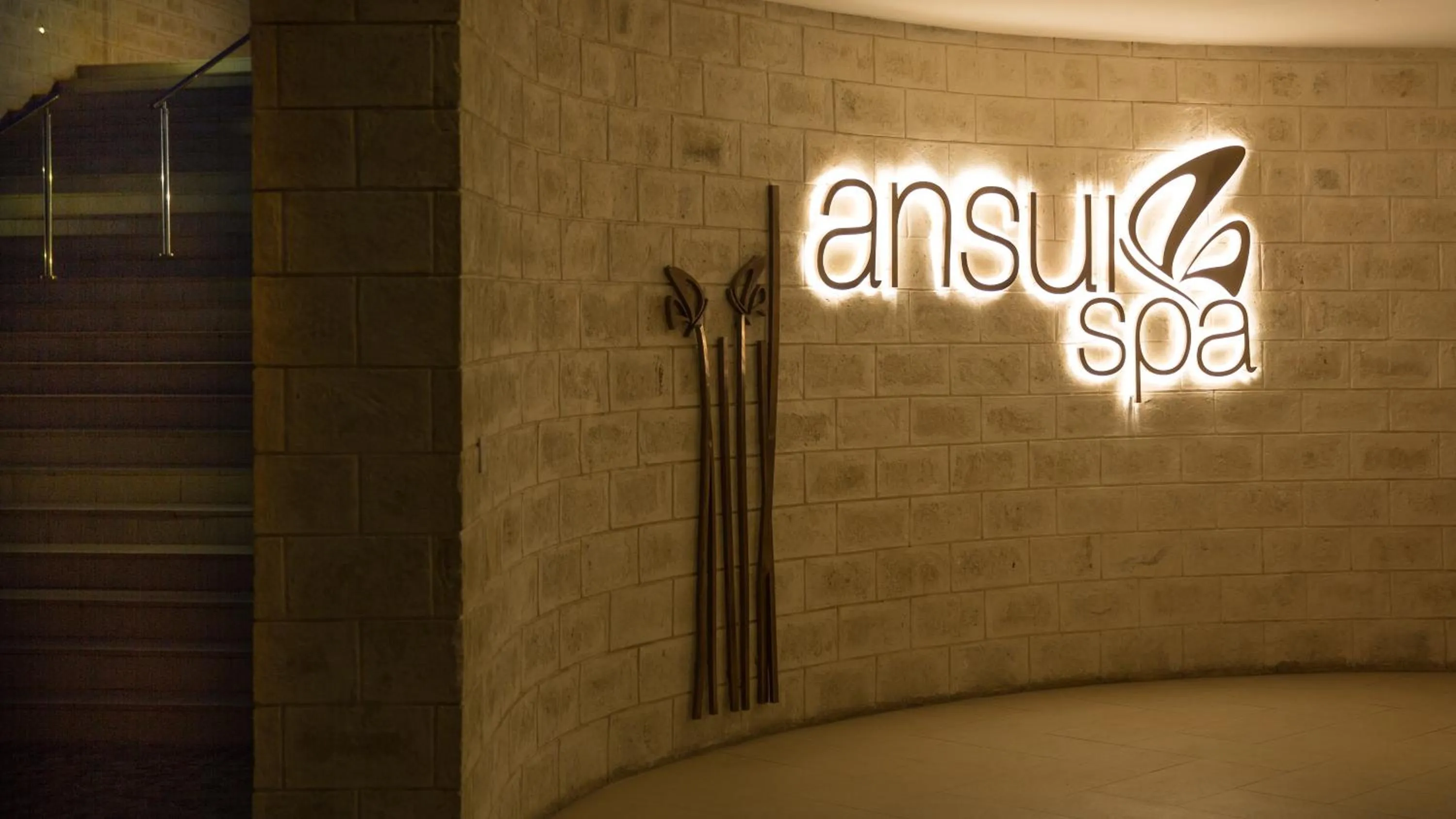 Massage in Hotel English Point Marina & Spa