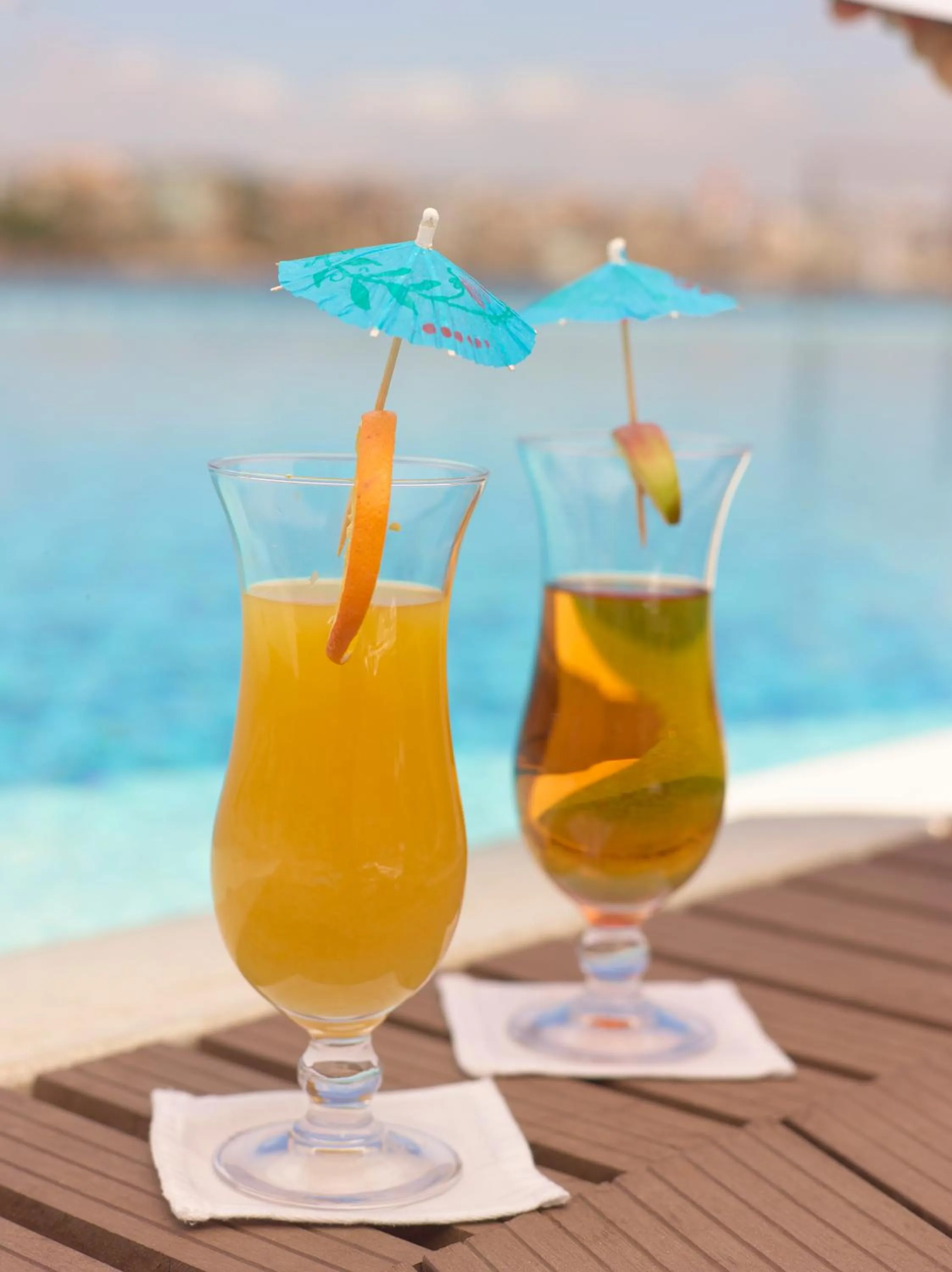 Swimming pool in Hotel English Point Marina & Spa