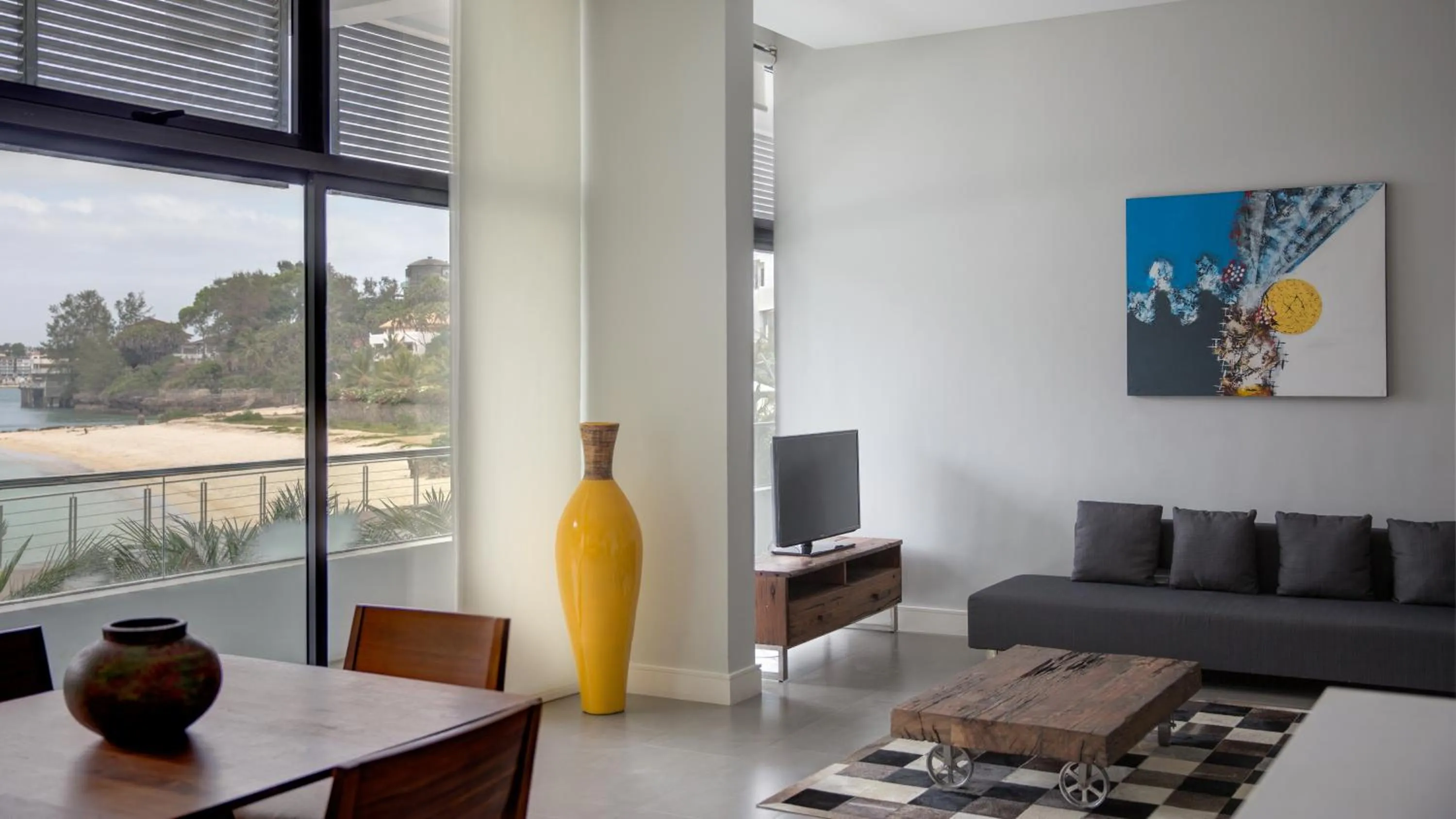 Living room in Hotel English Point Marina & Spa