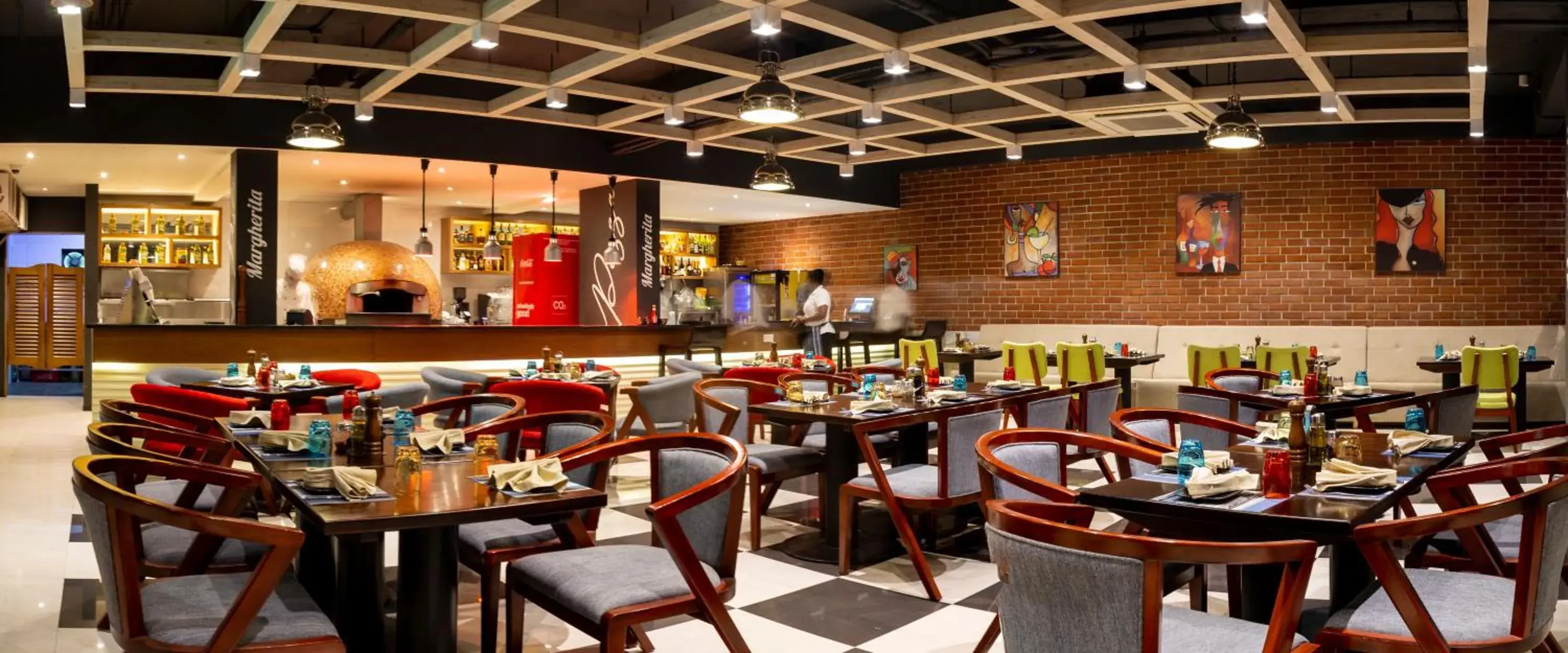 Restaurant/places to eat in Hotel English Point Marina & Spa Restaurant/places to eat in Hotel English Point Marina & Spa