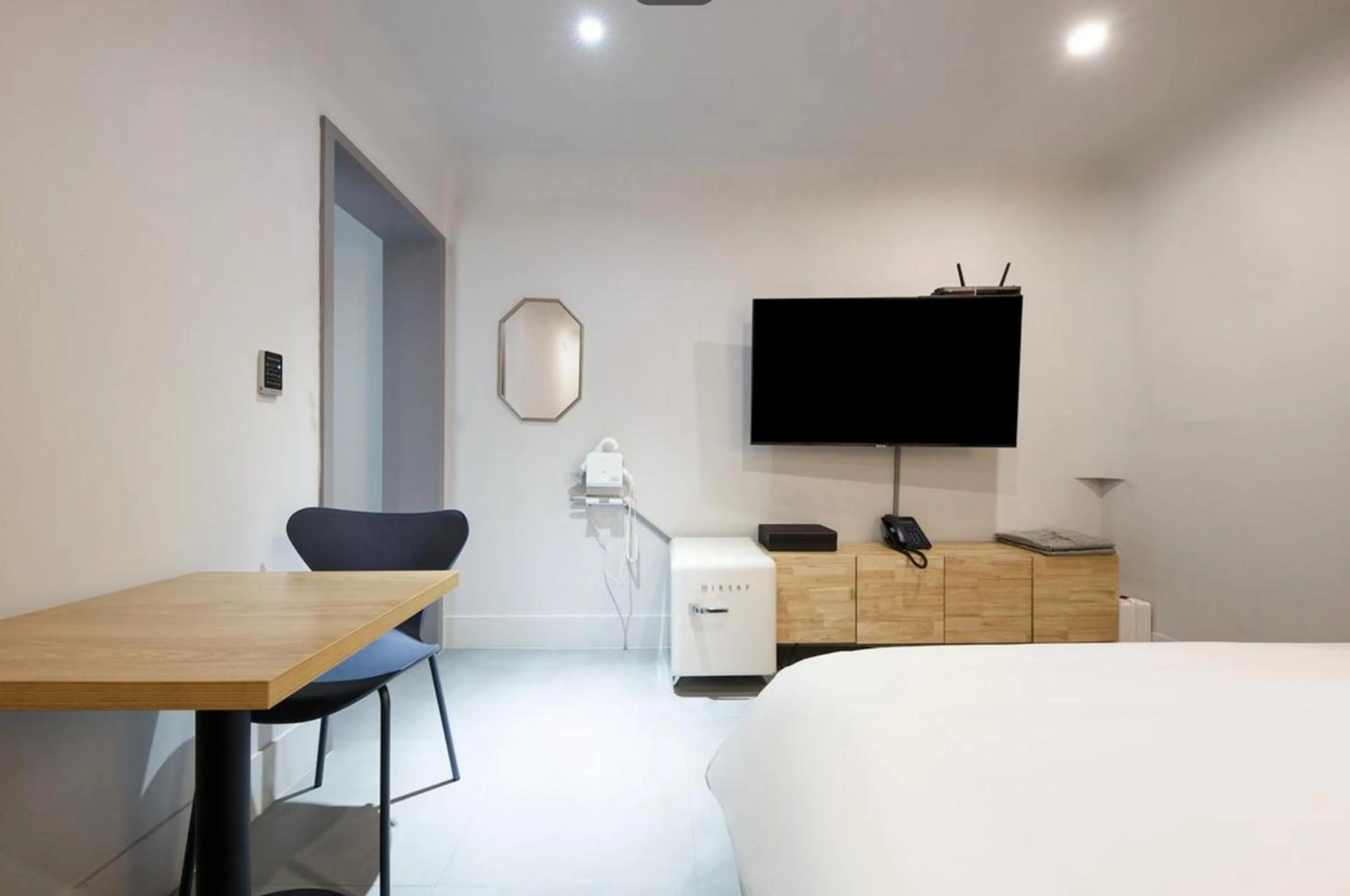 Bed in Cheongju Hotel Persona