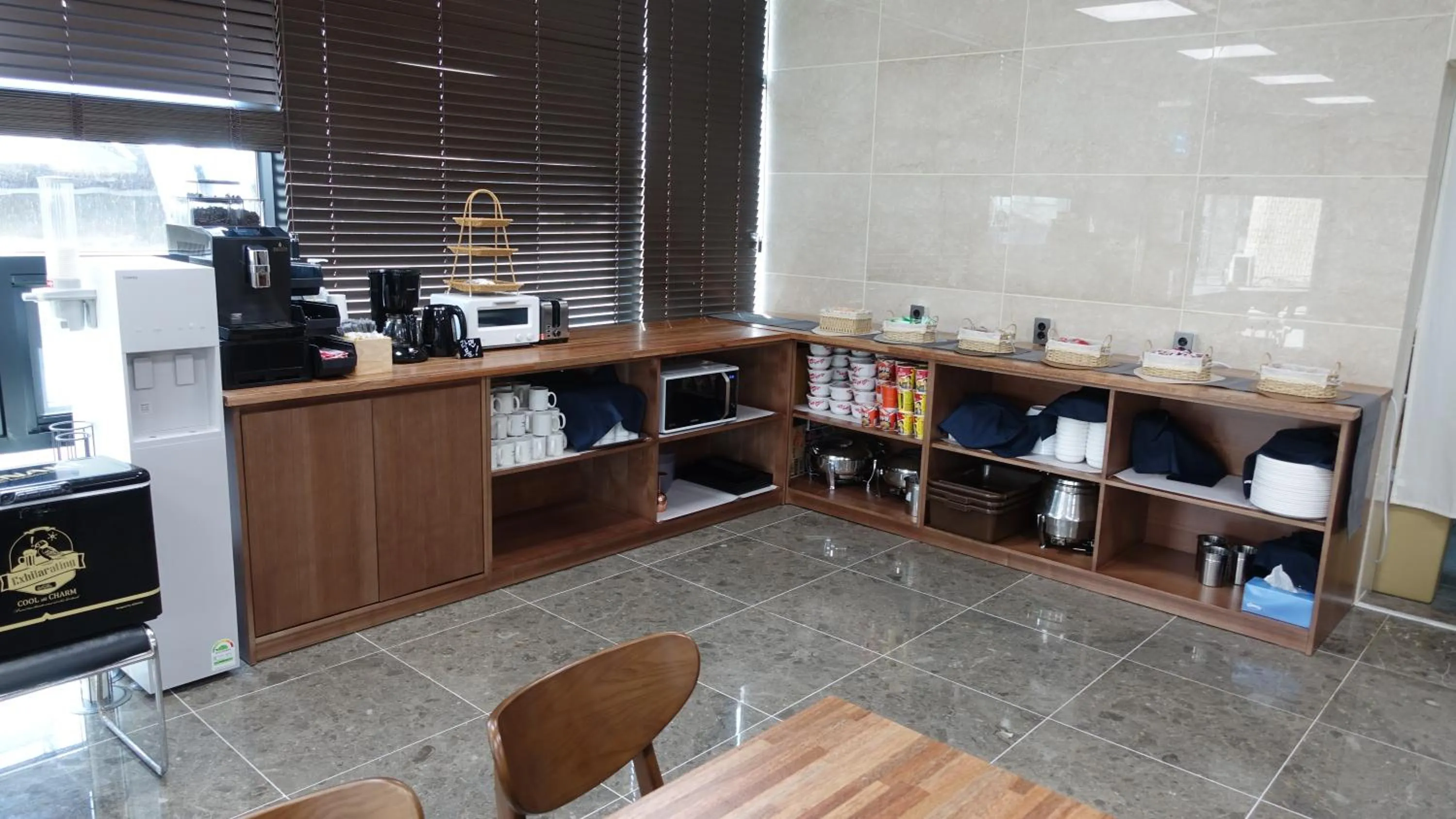 Restaurant/places to eat in Hotel Fox Arthall