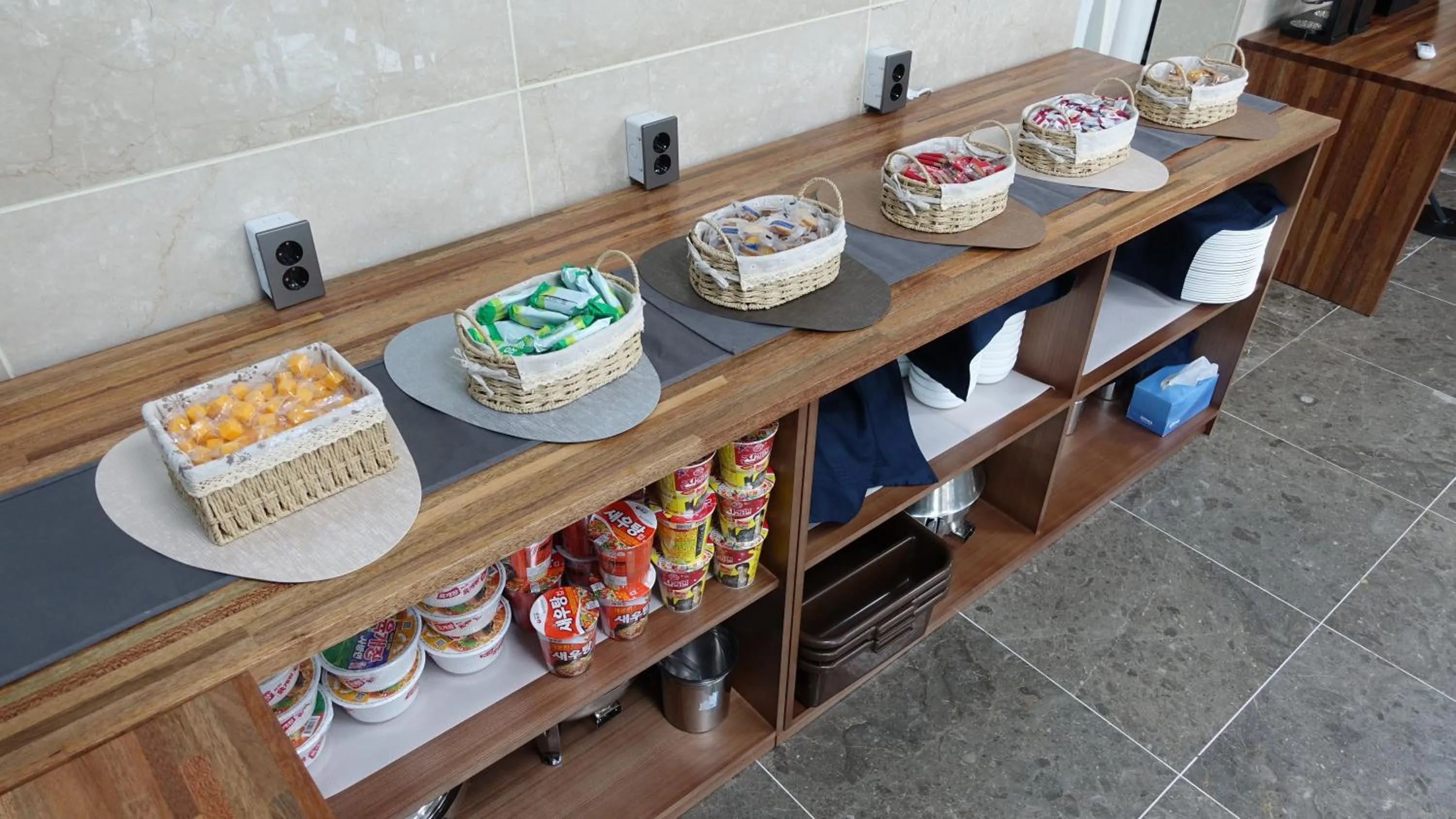 Restaurant/places to eat in Hotel Fox Arthall