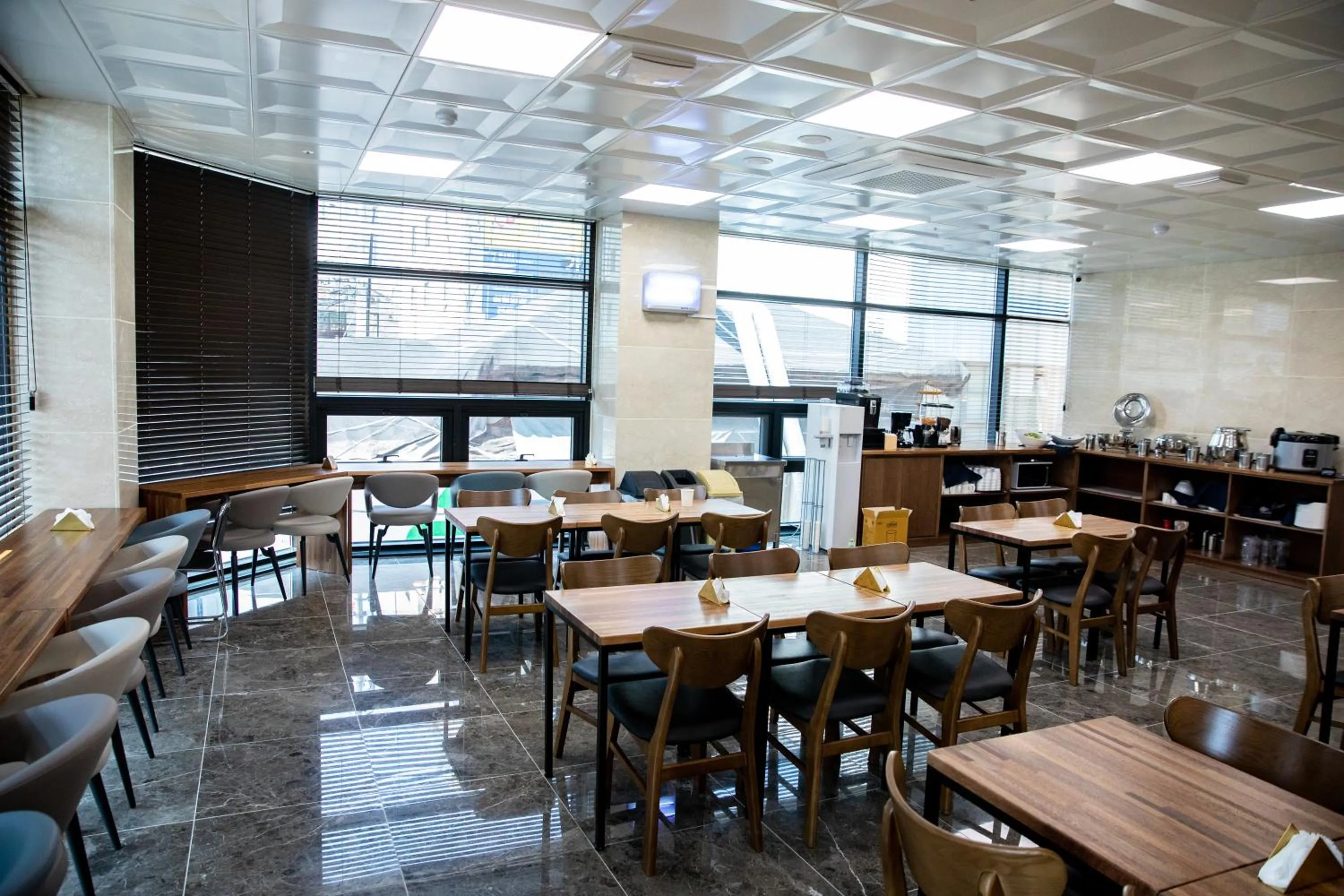 Restaurant/places to eat in Hotel Fox Arthall