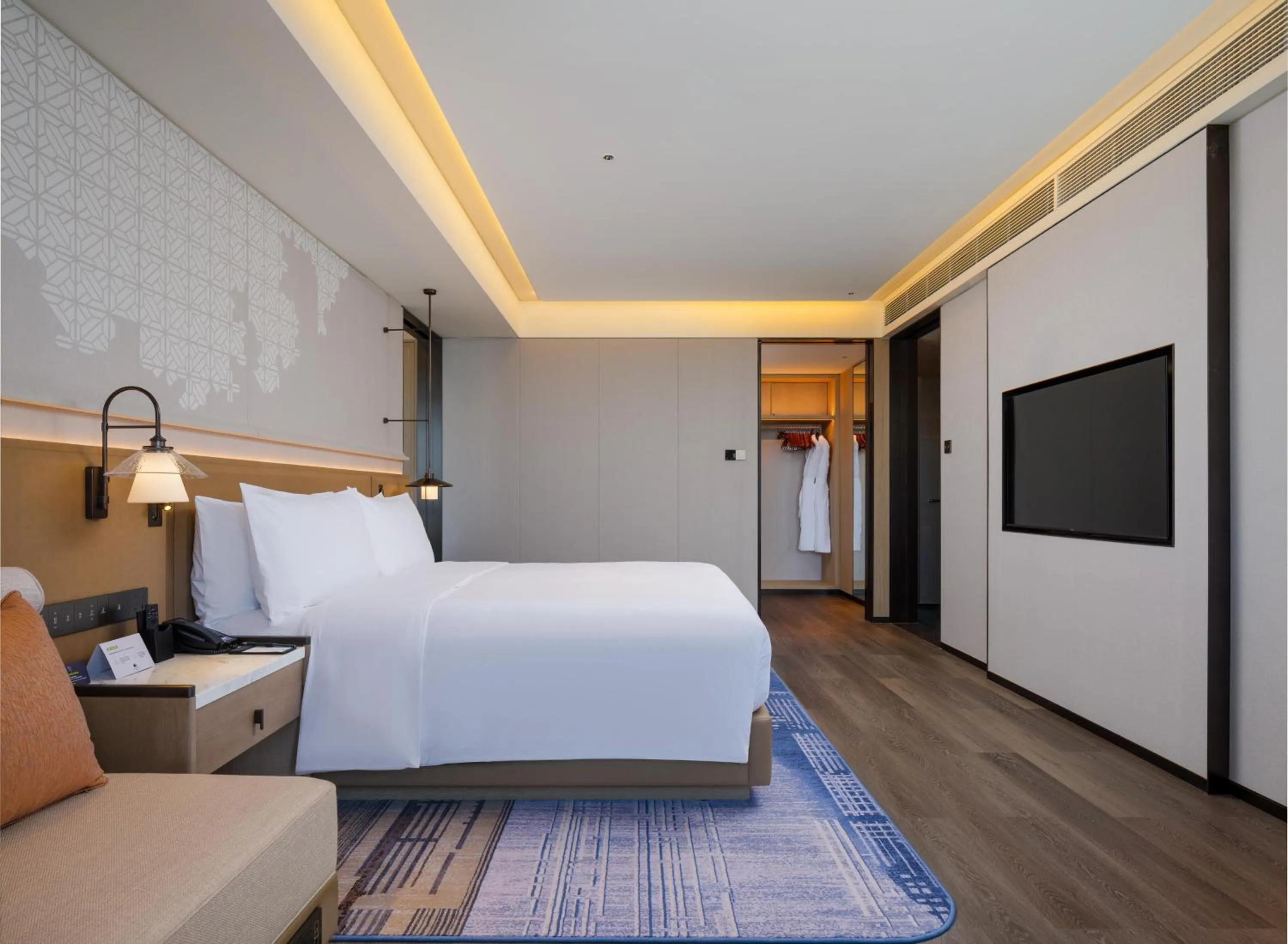 Bed in DoubleTree by Hilton Zhangzhou