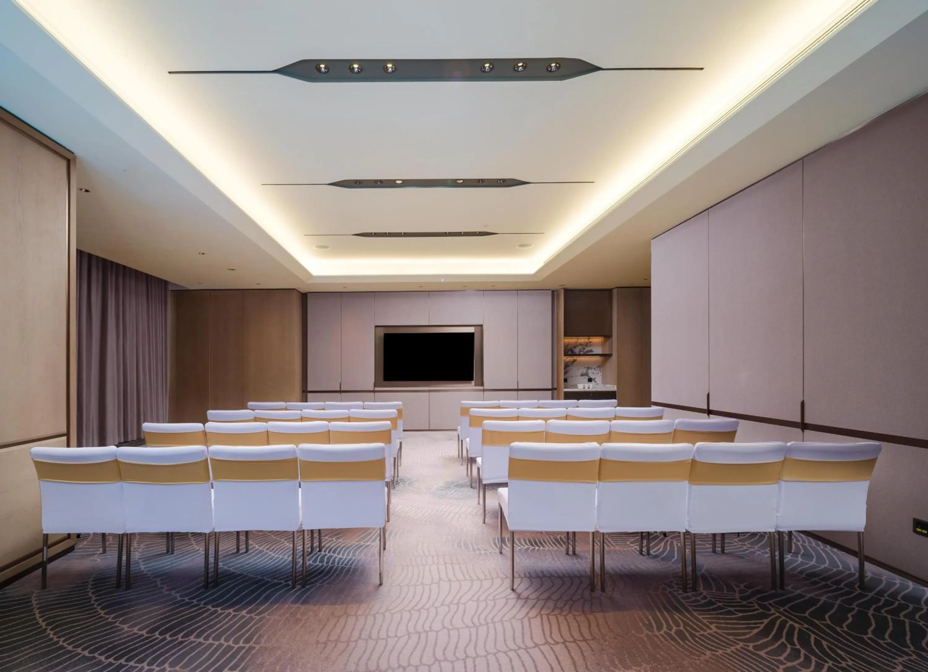 Meeting/conference room in DoubleTree by Hilton Zhangzhou