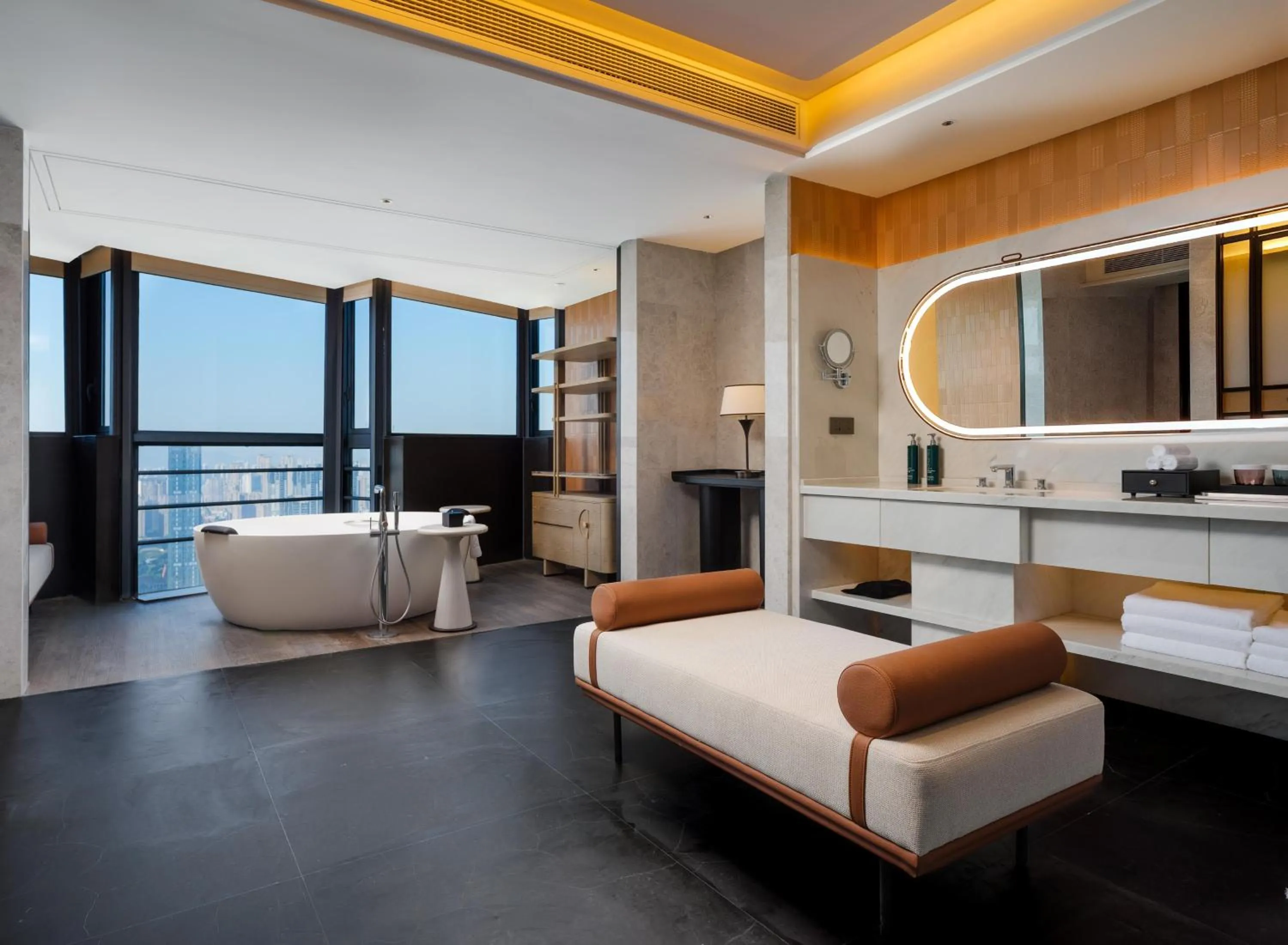 Bathroom in DoubleTree by Hilton Zhangzhou