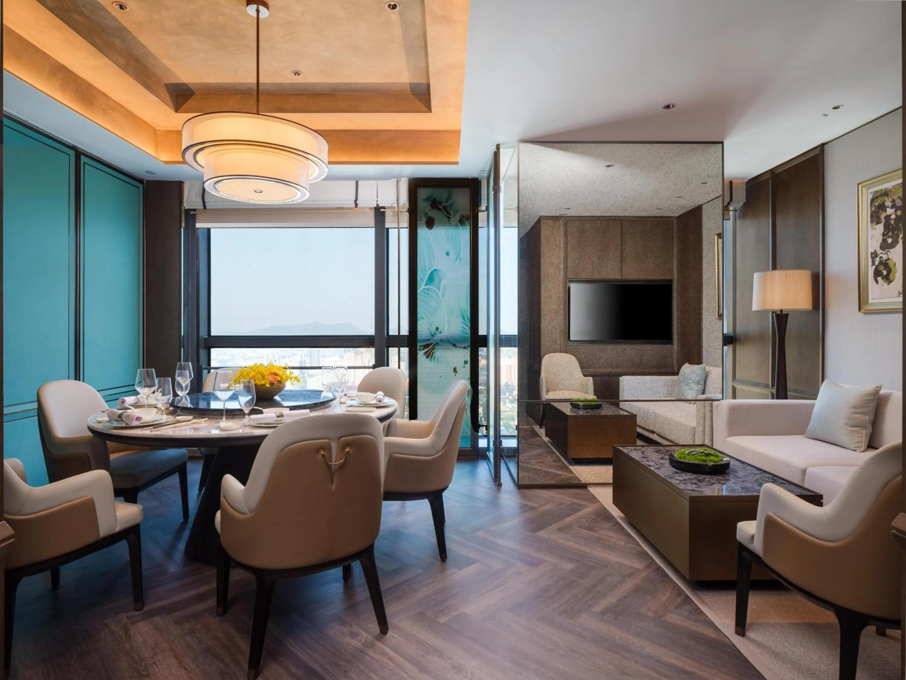 Restaurant/places to eat in DoubleTree by Hilton Zhangzhou