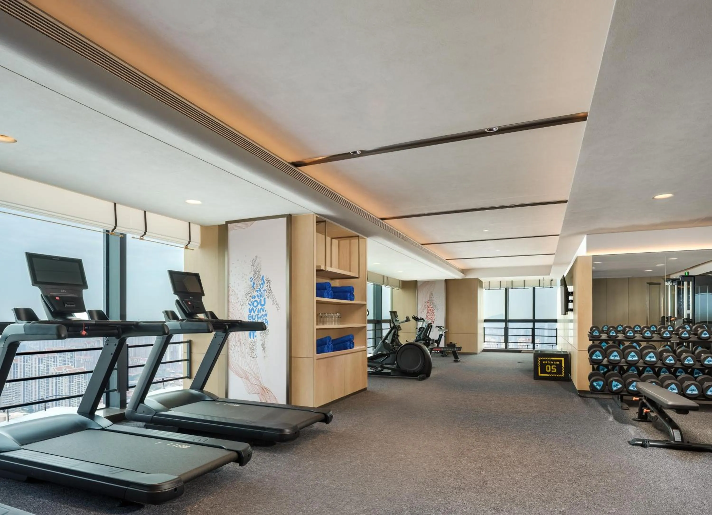 Fitness centre/facilities in DoubleTree by Hilton Zhangzhou