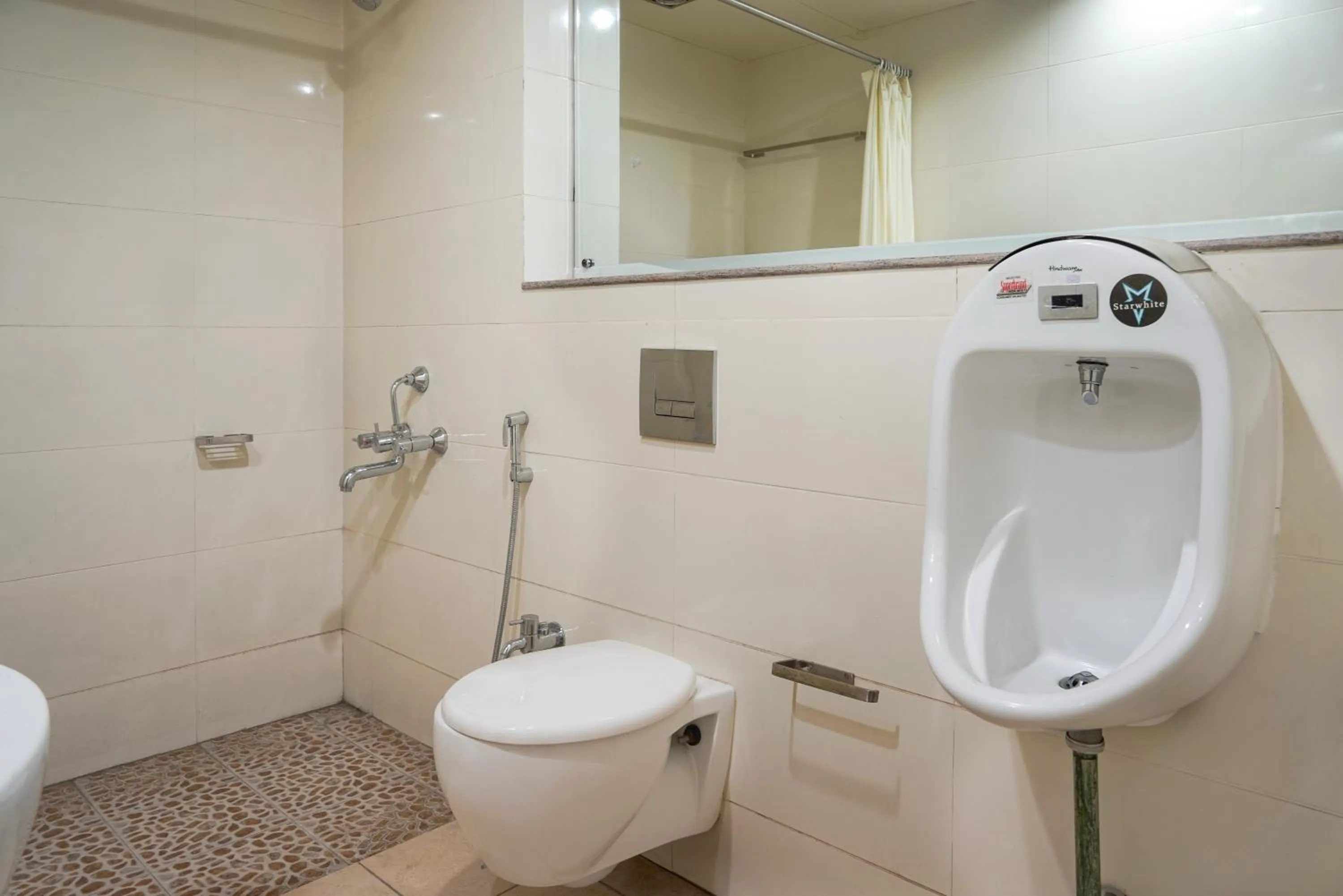 Bathroom in Hotel Sonia CIDCO